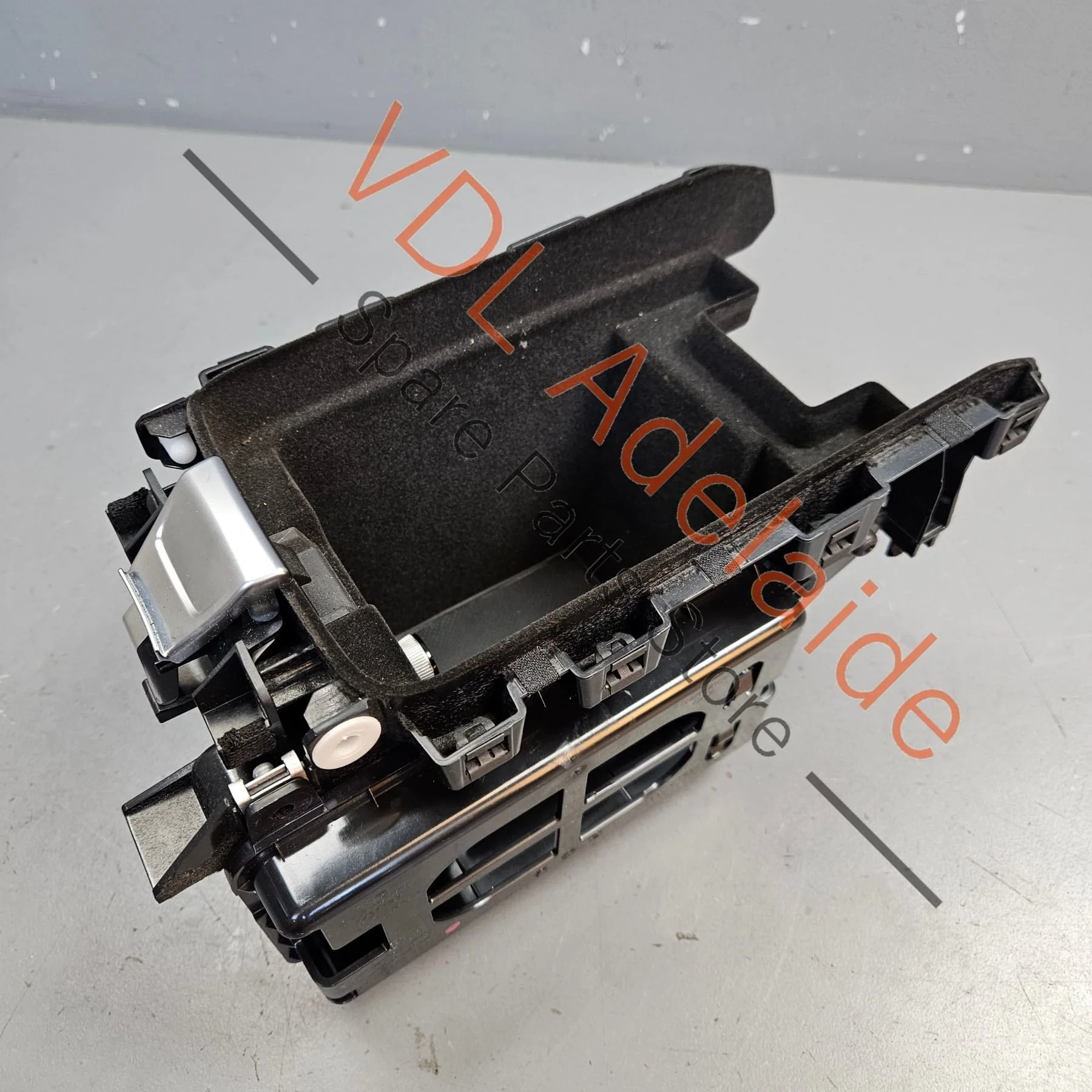 Audi e-Tron GT Centre Storage Compartment w Release Button 4J3863075 3Q7 under Arm Rest 4J3858021 4PK - Image 3