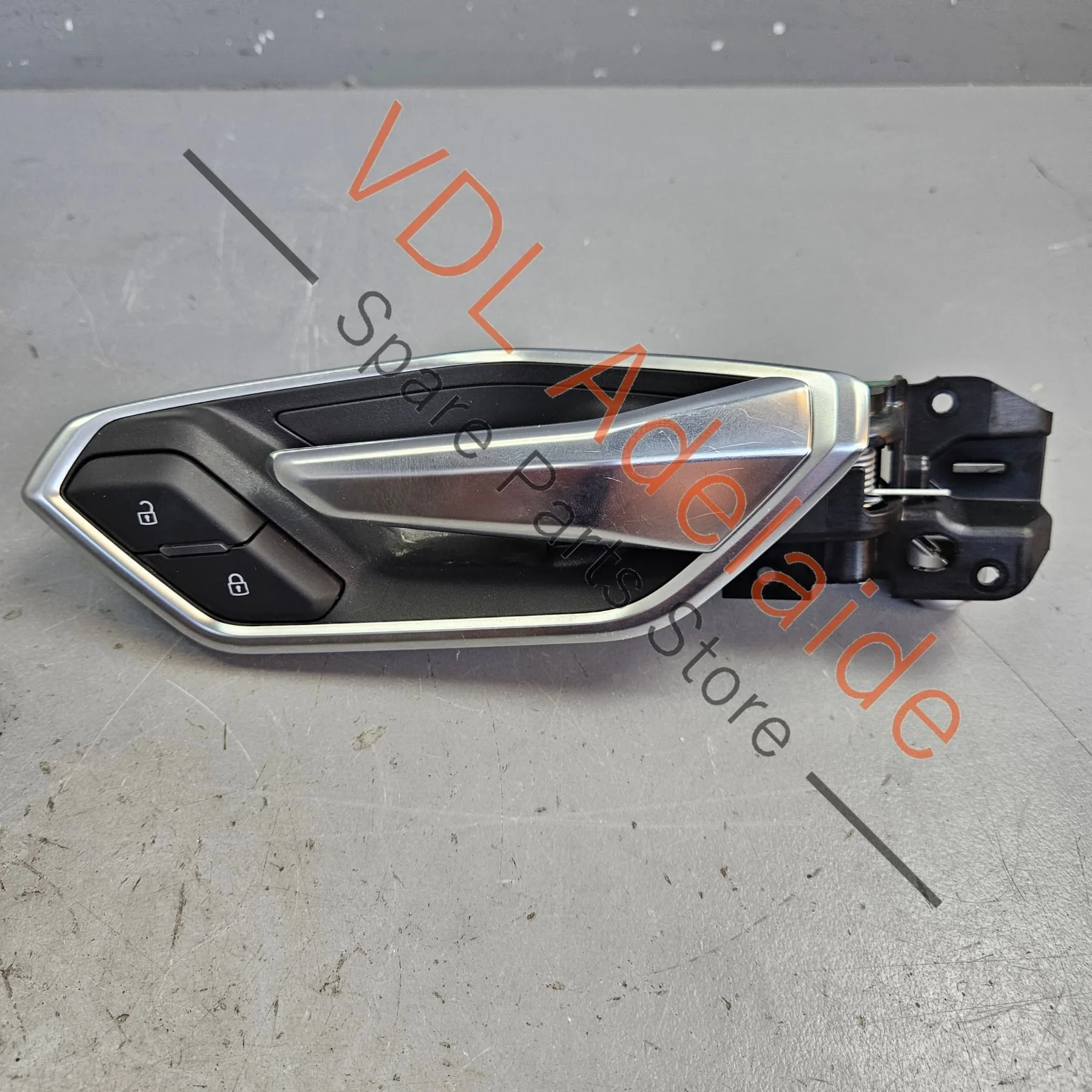 Audi e-Tron Interior Door Handle Pull Right Front 4KE837020D 4PK