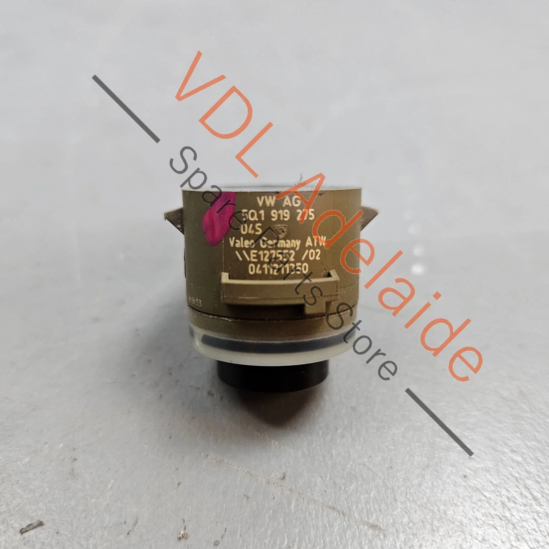 Audi e-Tron Parking Sensor 5Q1919275 Metallic mythical black 0E / Y9T - Image 3