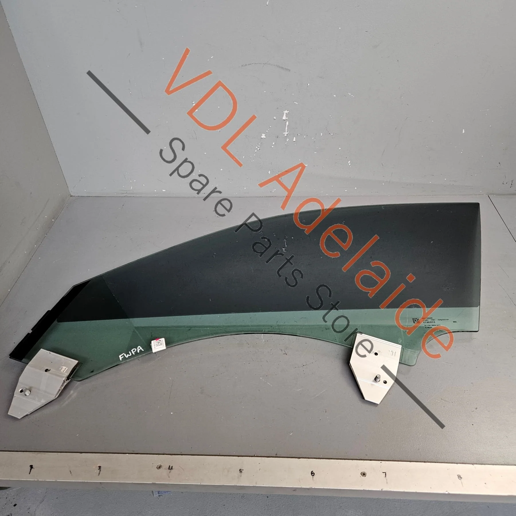 Audi e-Tron GT Front Left Door Window Glass 9J1845019D - Image 3