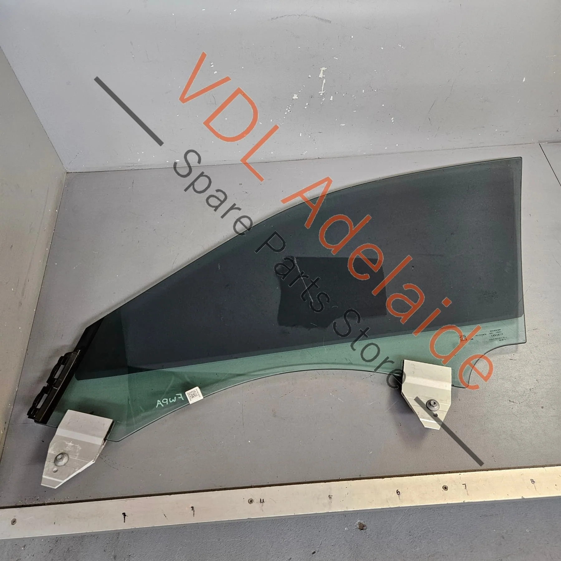 Audi e-Tron GT Front Right Door Window Glass 9J1845020D - Image 7