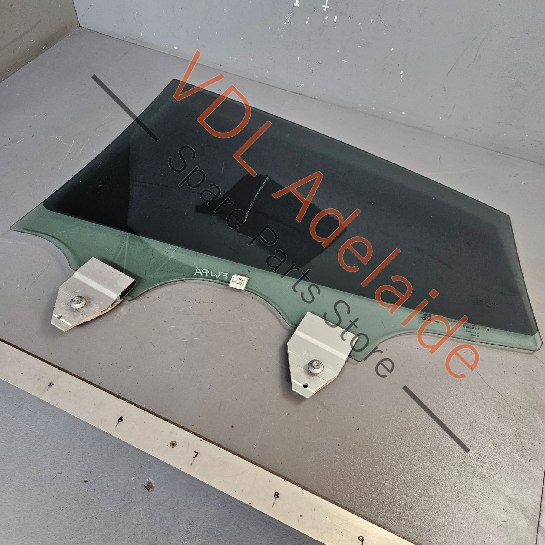 Audi e-Tron GT Rear Right Door Window Glass 9J1845026D - Image 7