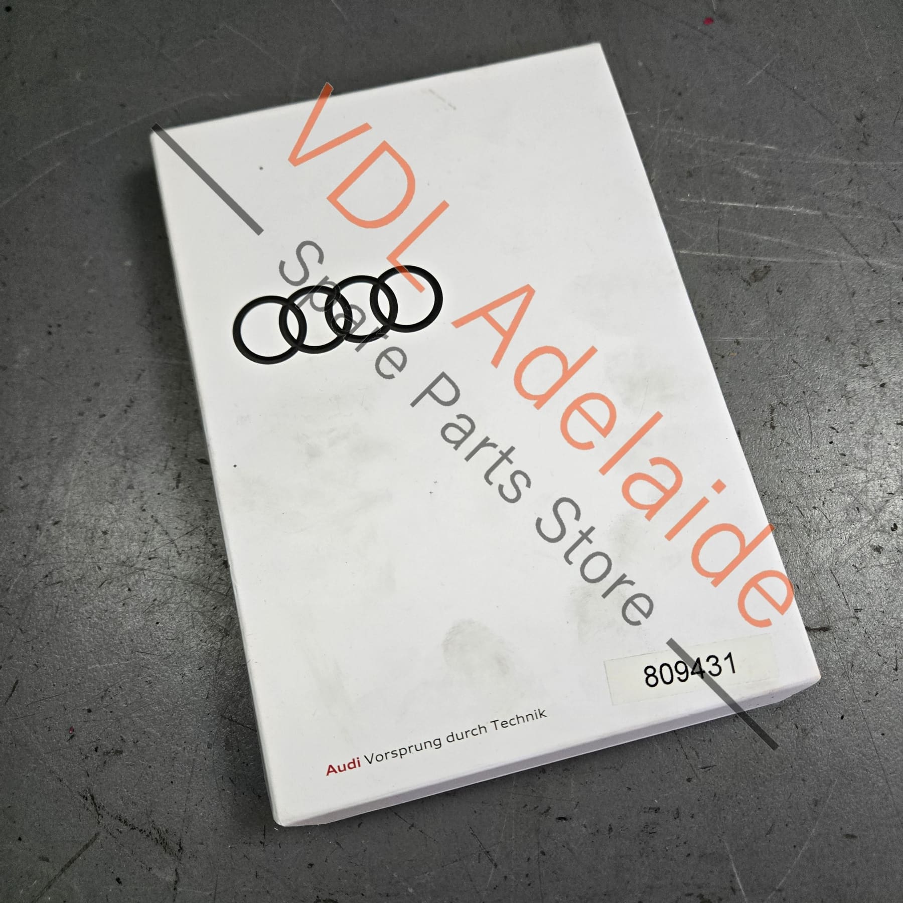 Audi E-Tron GT Owners Books - Image 4