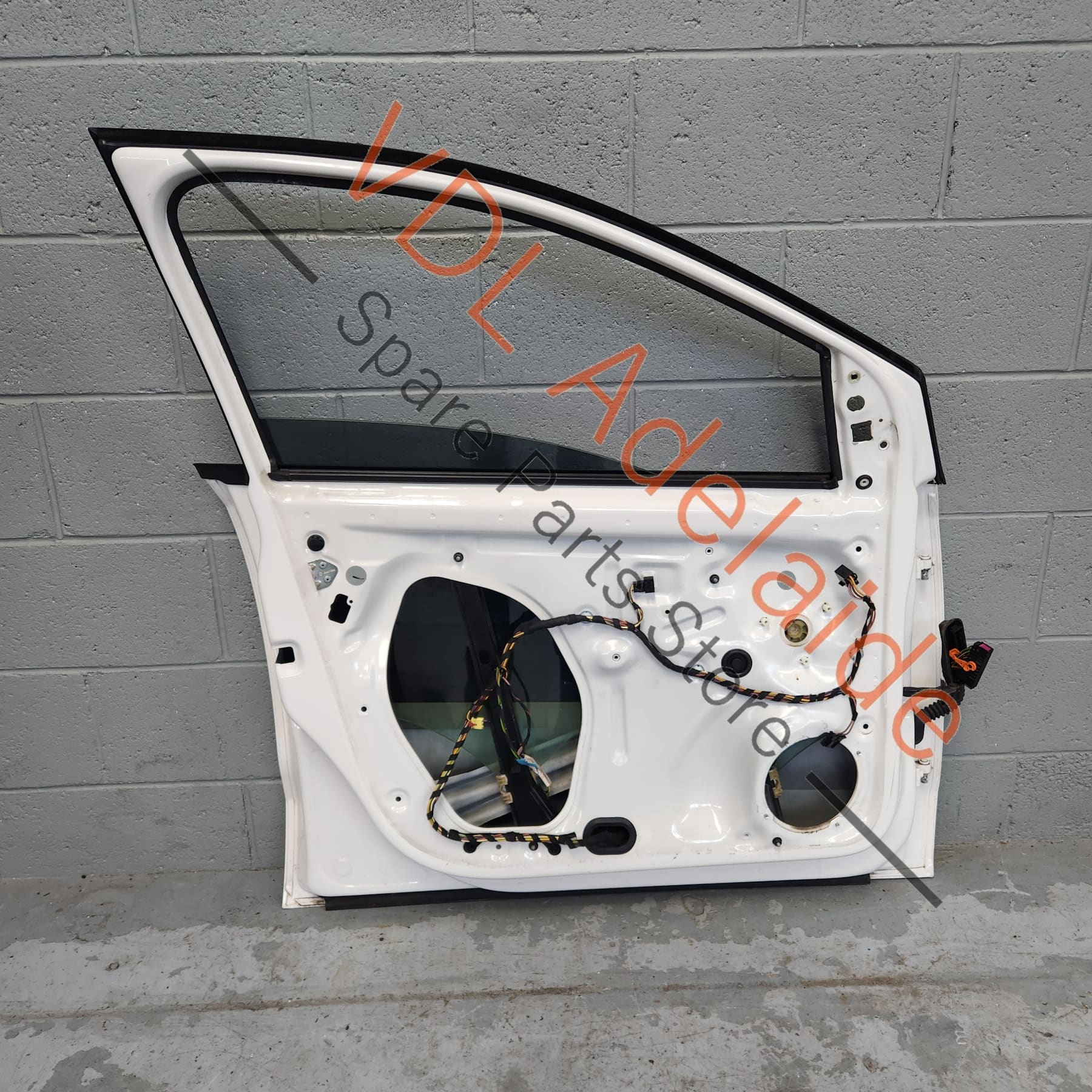 VW Polo 6R Front Left Door Shell Panel Candy White B4 / B9A - Image 5