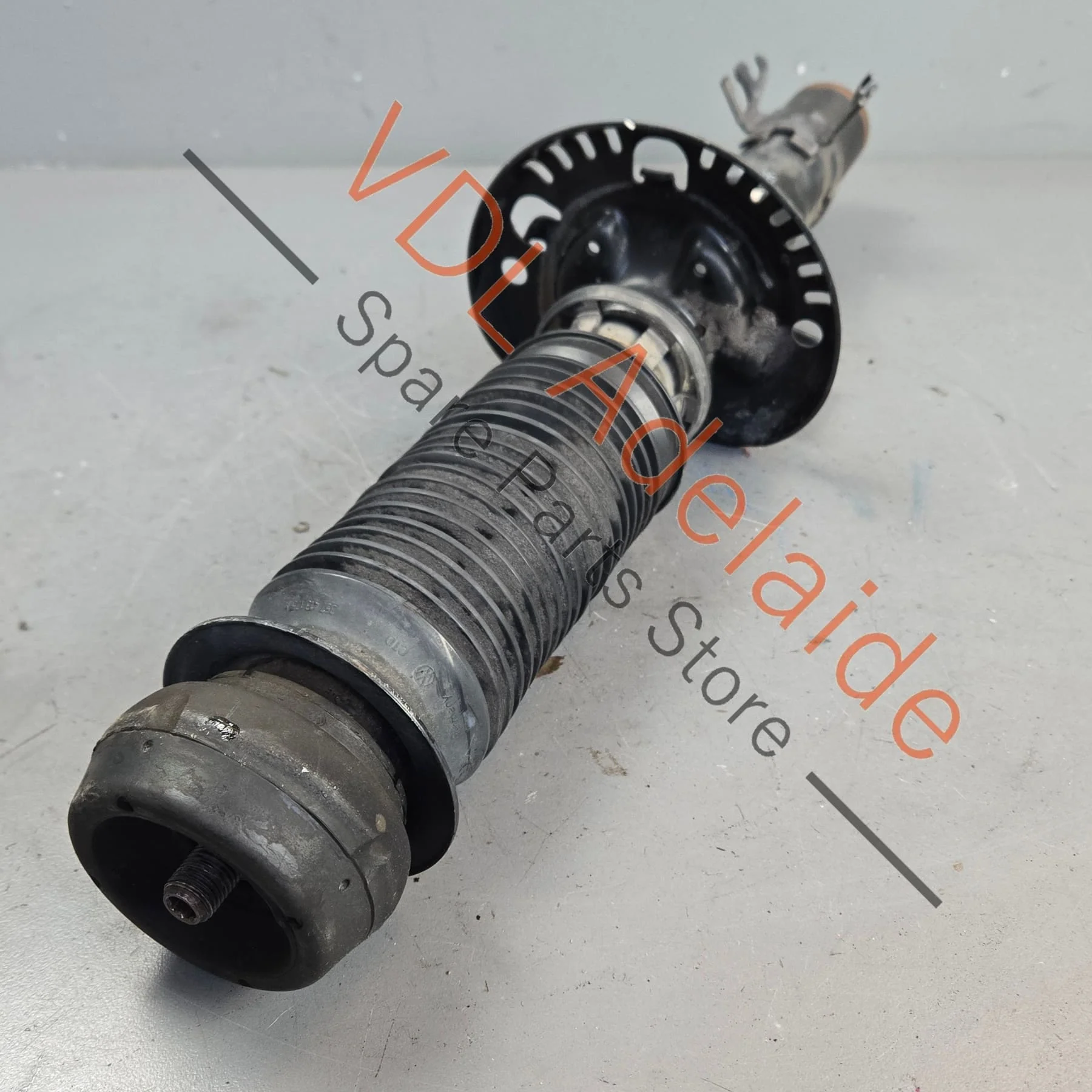 VW Polo Gti Front Suspension Shock Absorber 6R0413031AH - Image 4