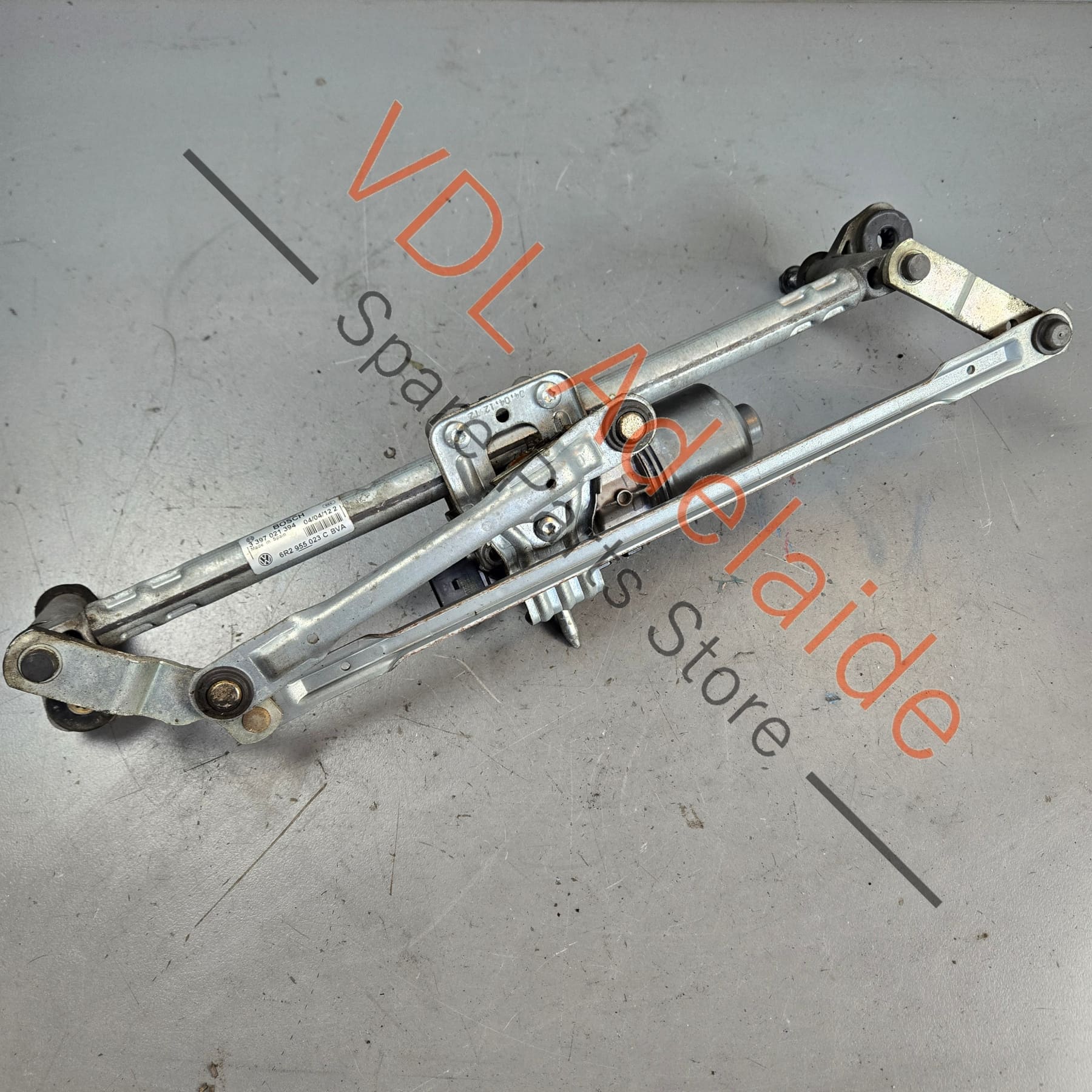 VW Polo 6R Windscreen Wiper Motor & Linkages 6R2955119A 6R2955023C - Image 2