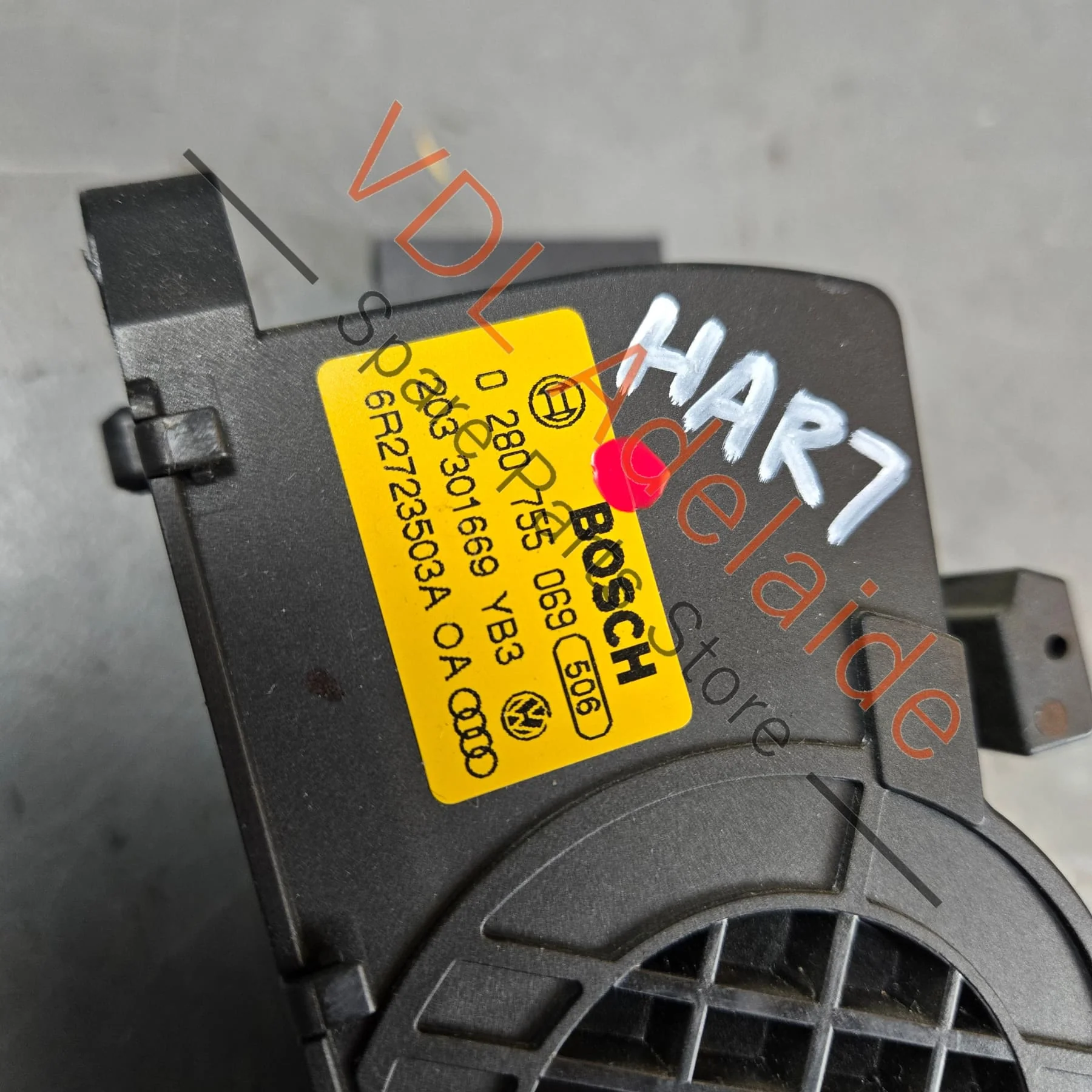 VW Polo 6R Throttle Pedal 6R2723503C - Image 3