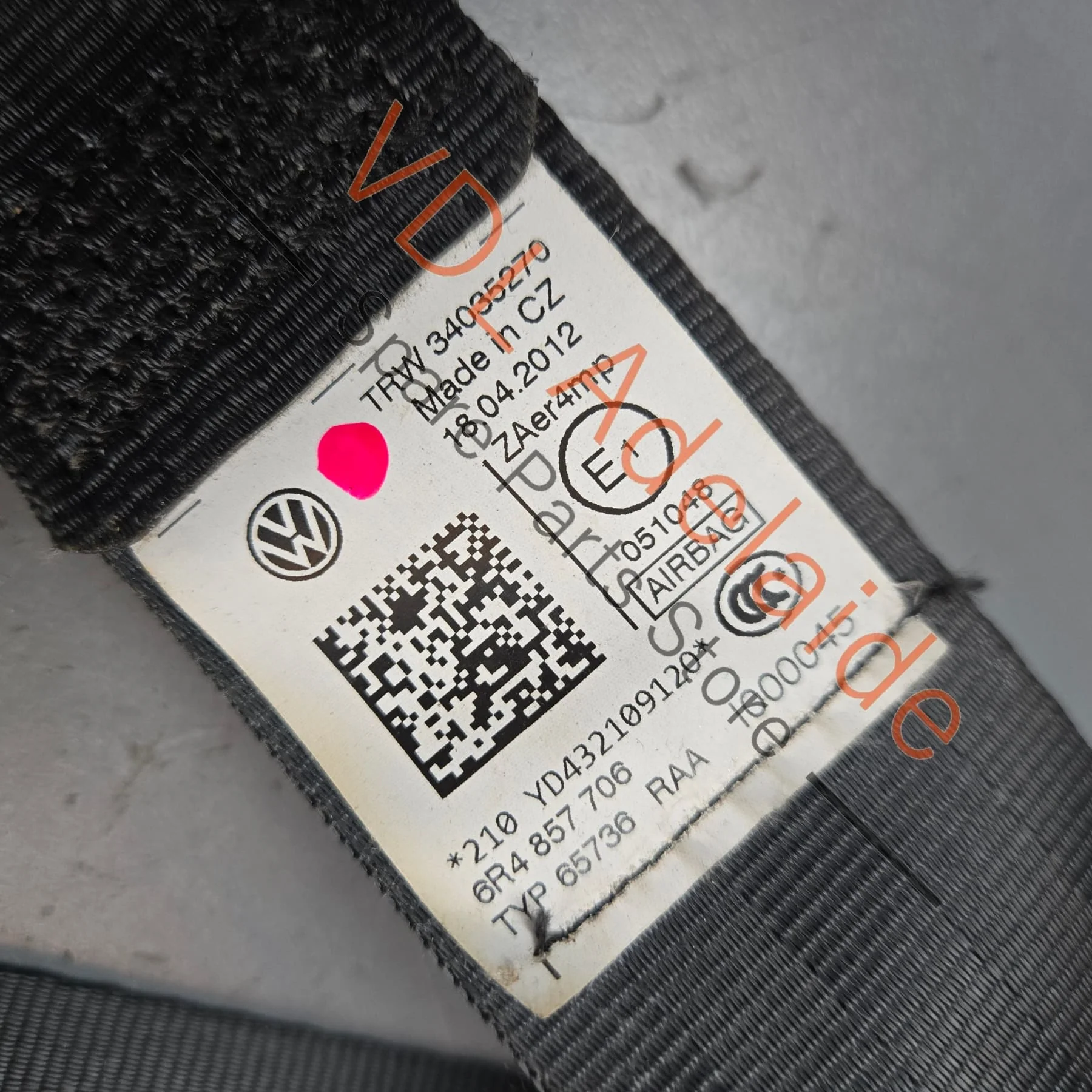 VW Polo MK5 6R Front Right Seatbelt Seat Belt 6R4857706 RAA - Image 3