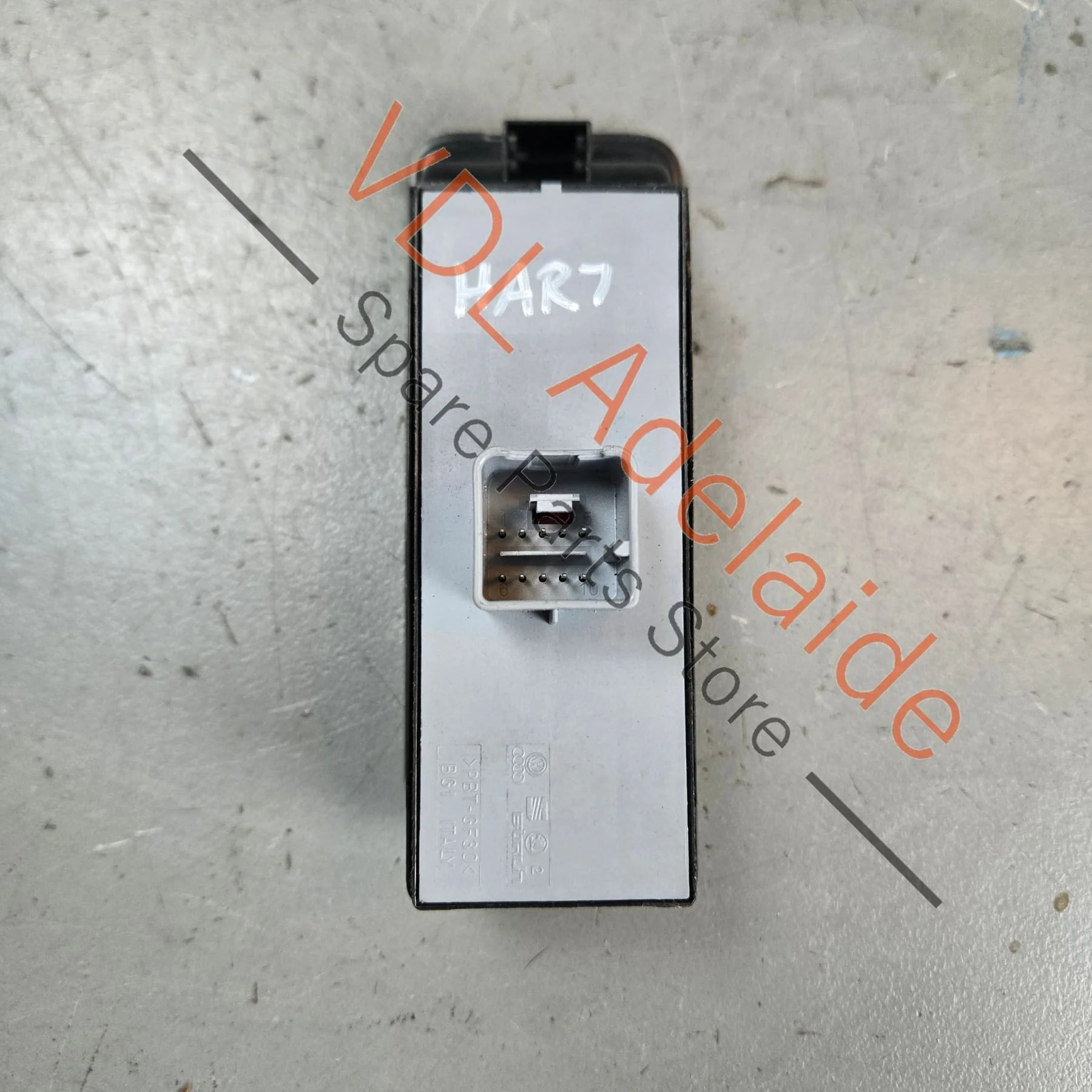 Genuine VW Polo Golf Power Window Switch for Drivers Door 1K4959857B - Image 2