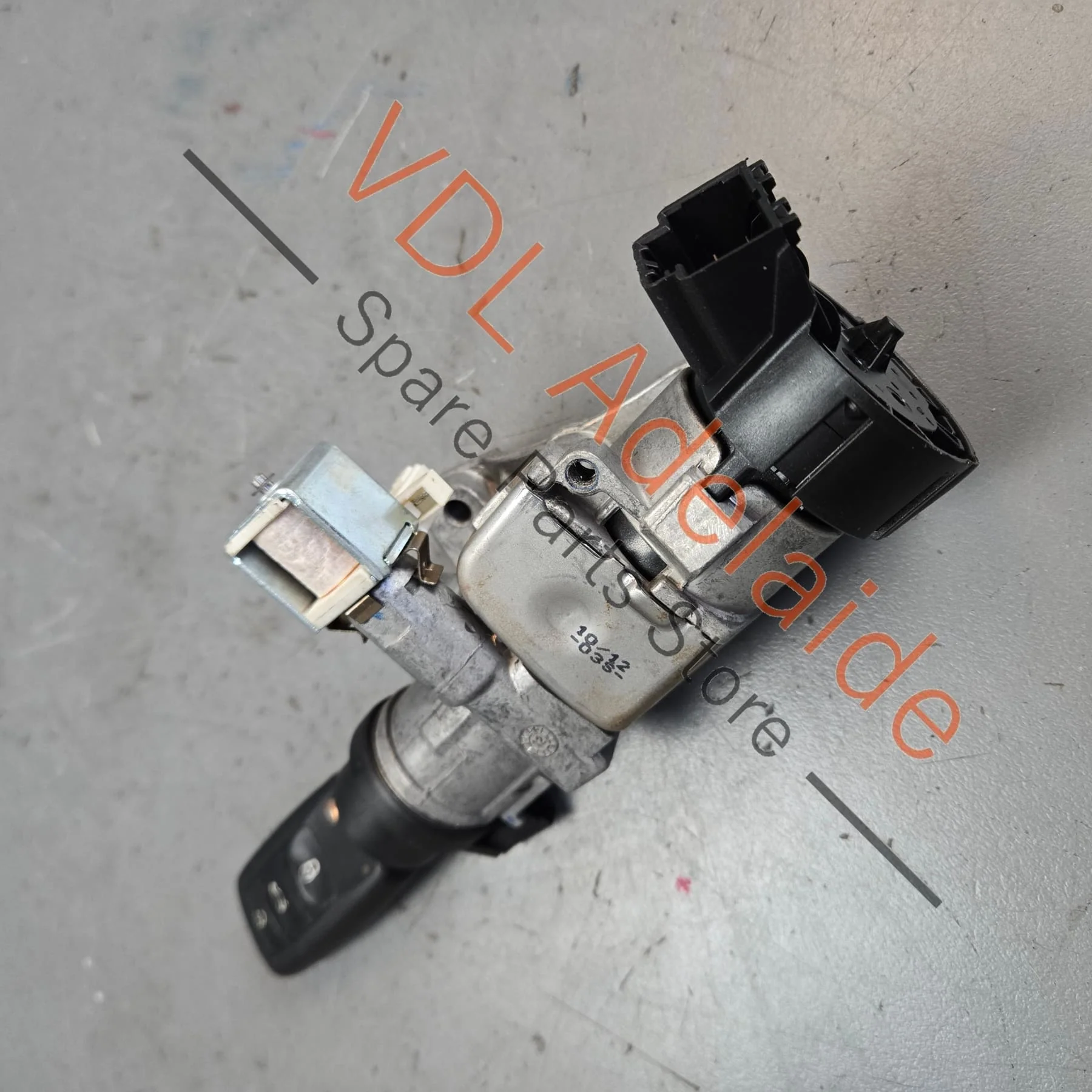 VW Polo Ignition Lock Cylinder with Blade Key 107905855CF 6R0905851F - Image 3