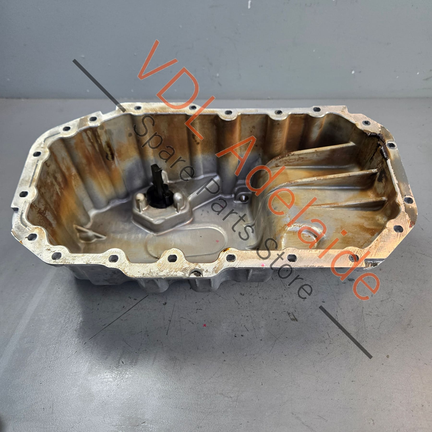 VW 1.4 CAV Engine Oil Sump 03C103603T w Oil Level Sensor 1J0907660F - Image 3
