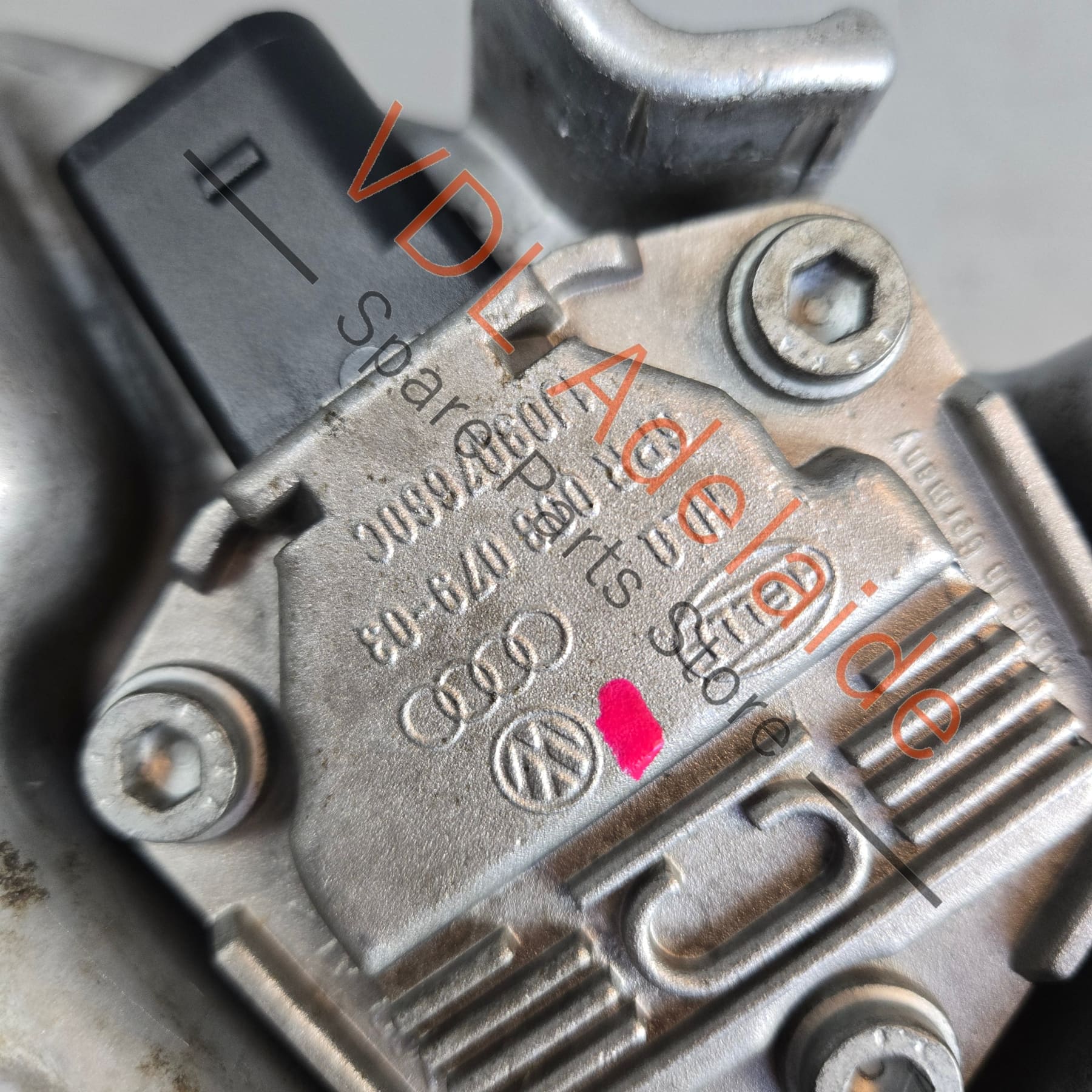 VW 1.4 CAV Engine Oil Sump 03C103603T w Oil Level Sensor 1J0907660F - Image 5
