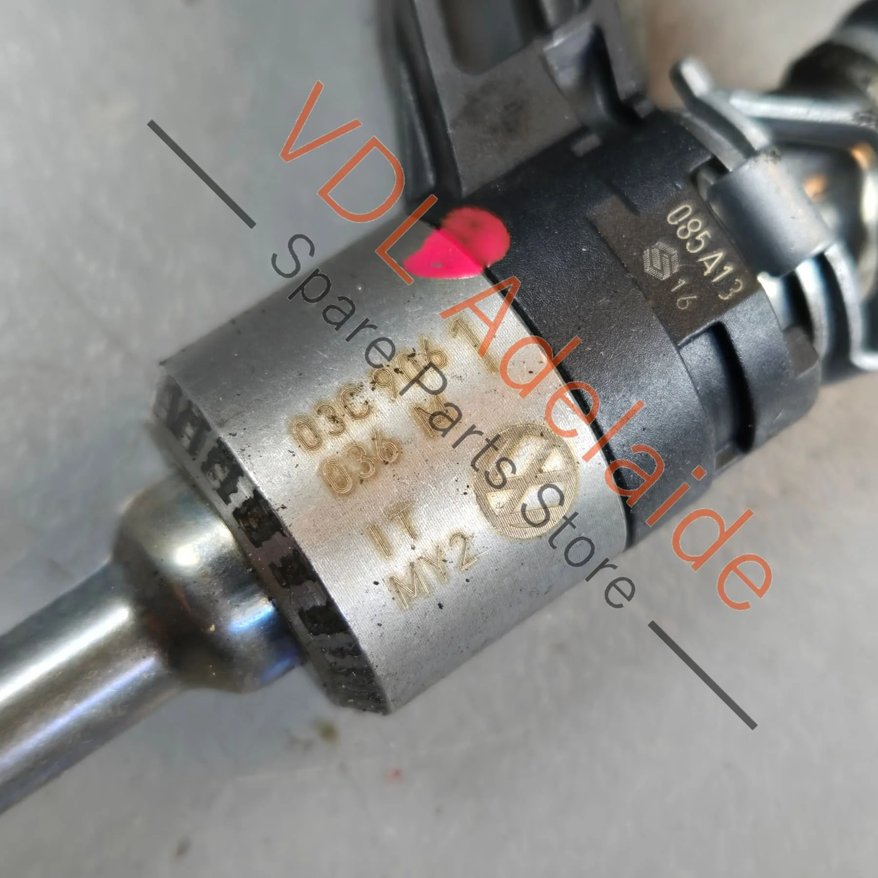 Genuine OEM VW Polo Gti 1.4 Fuel Injector 06K906036M - Image 2