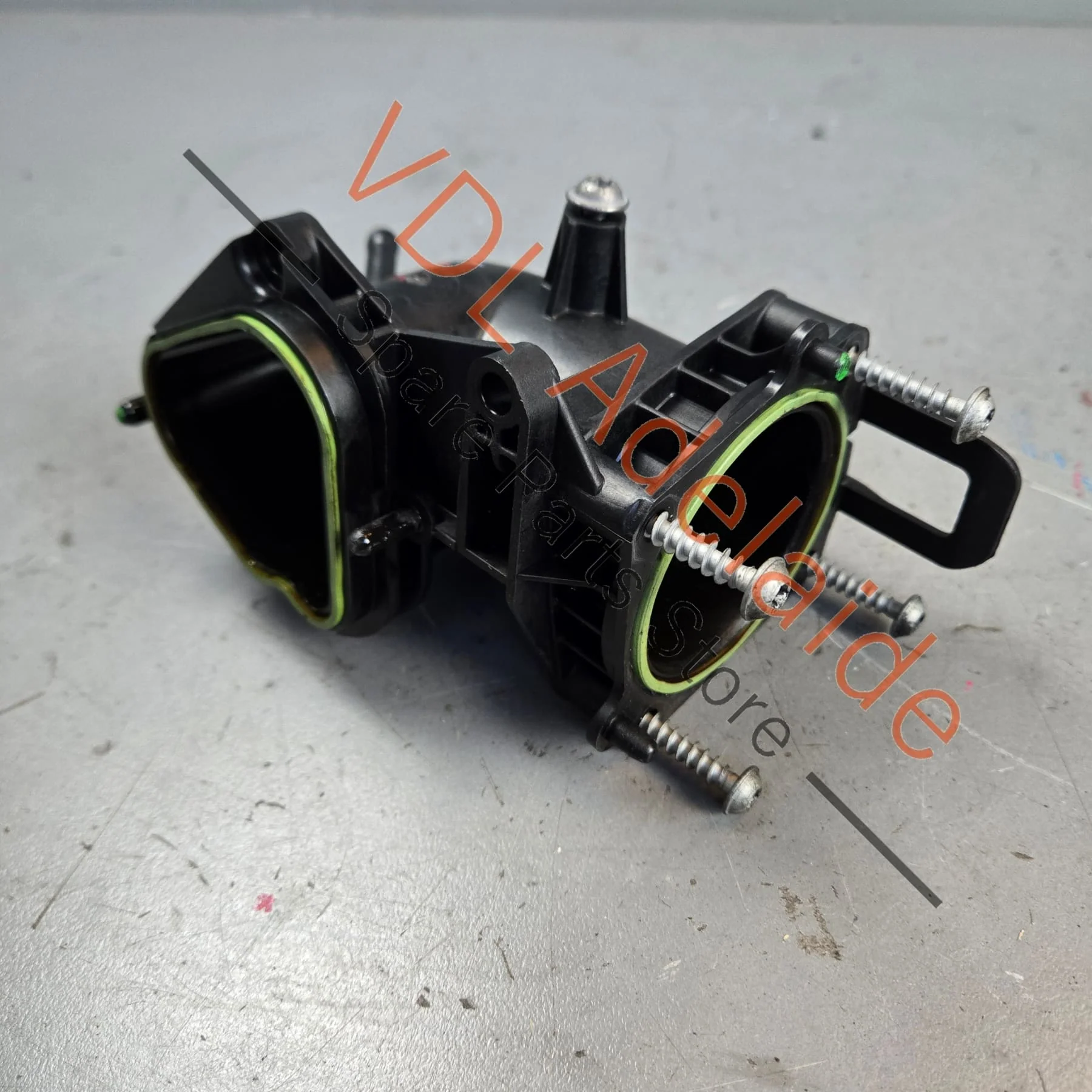 VW 1.4 Inlet Manifold Pipe 03C129721D Throttle Body Adapter - Image 4