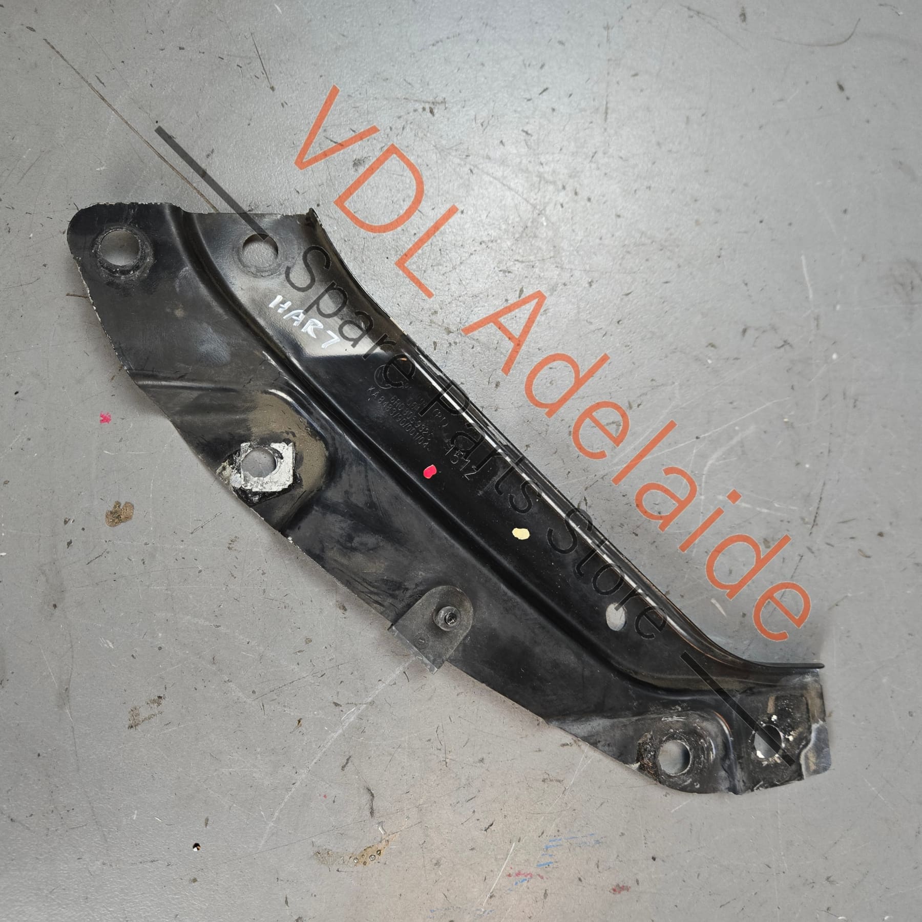 VW Polo 6R Radiator Support Bracket Right 6R0805932A
