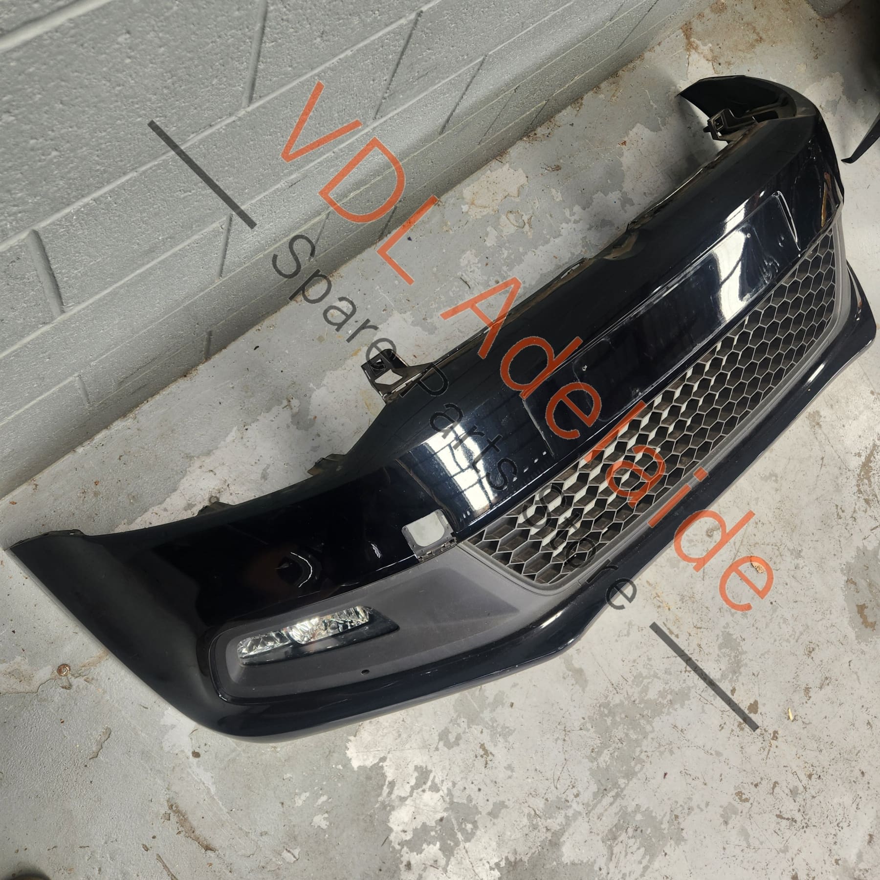 VW Polo MK5 6R Gti Front Bumper & Grille Assembly Orca Black, 2T2T - Image 3