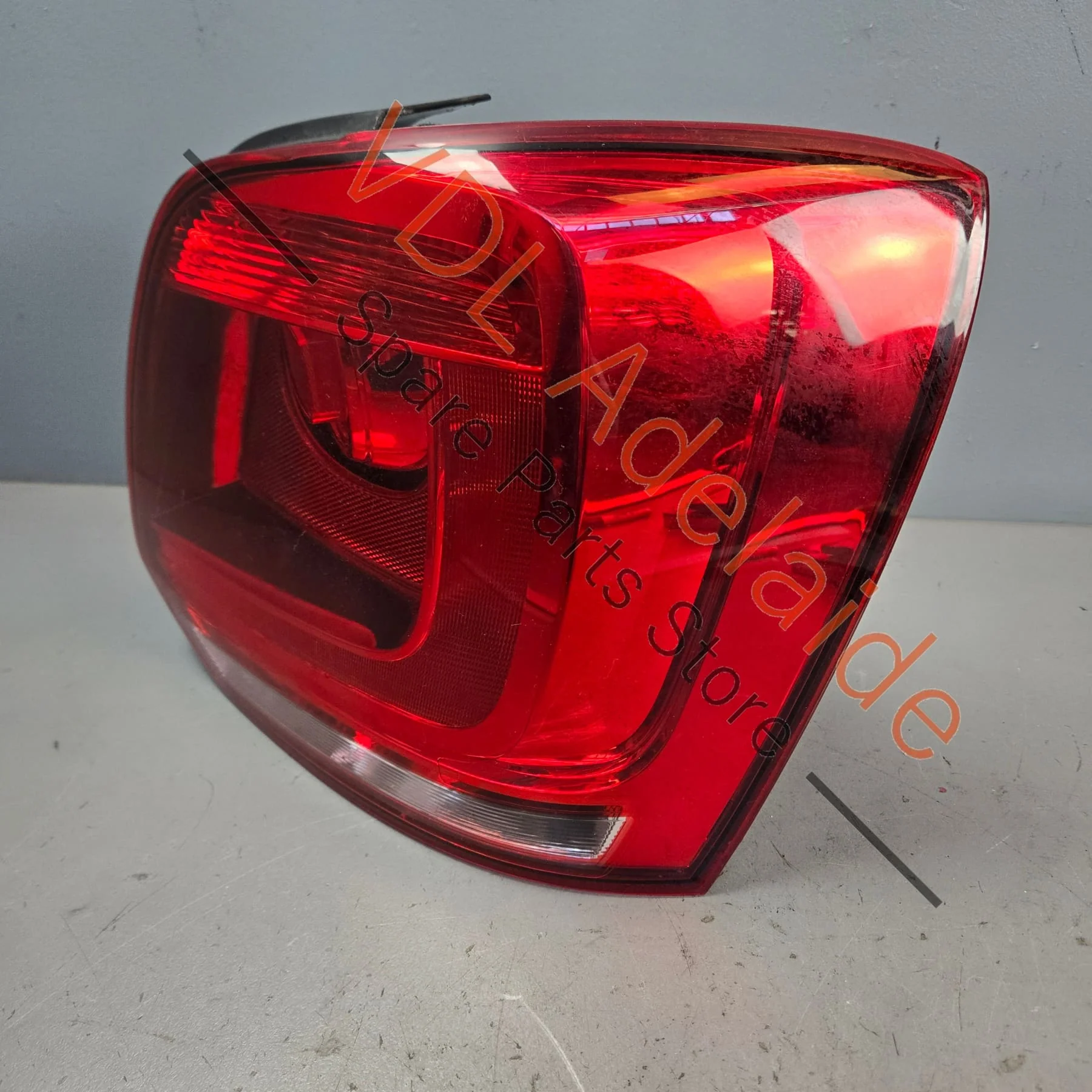 VW Polo MK5 6R Right Rear Tail Brake Light 6R0945258B - Image 2