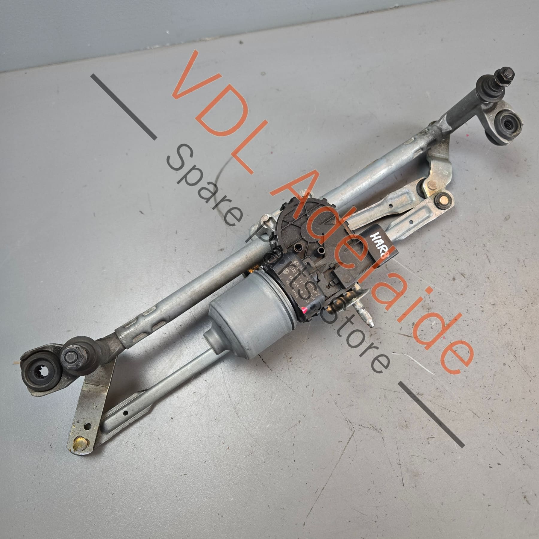 VW Polo MK5 6R Front Windscreen Wiper Motor Assembly 6R2955023C