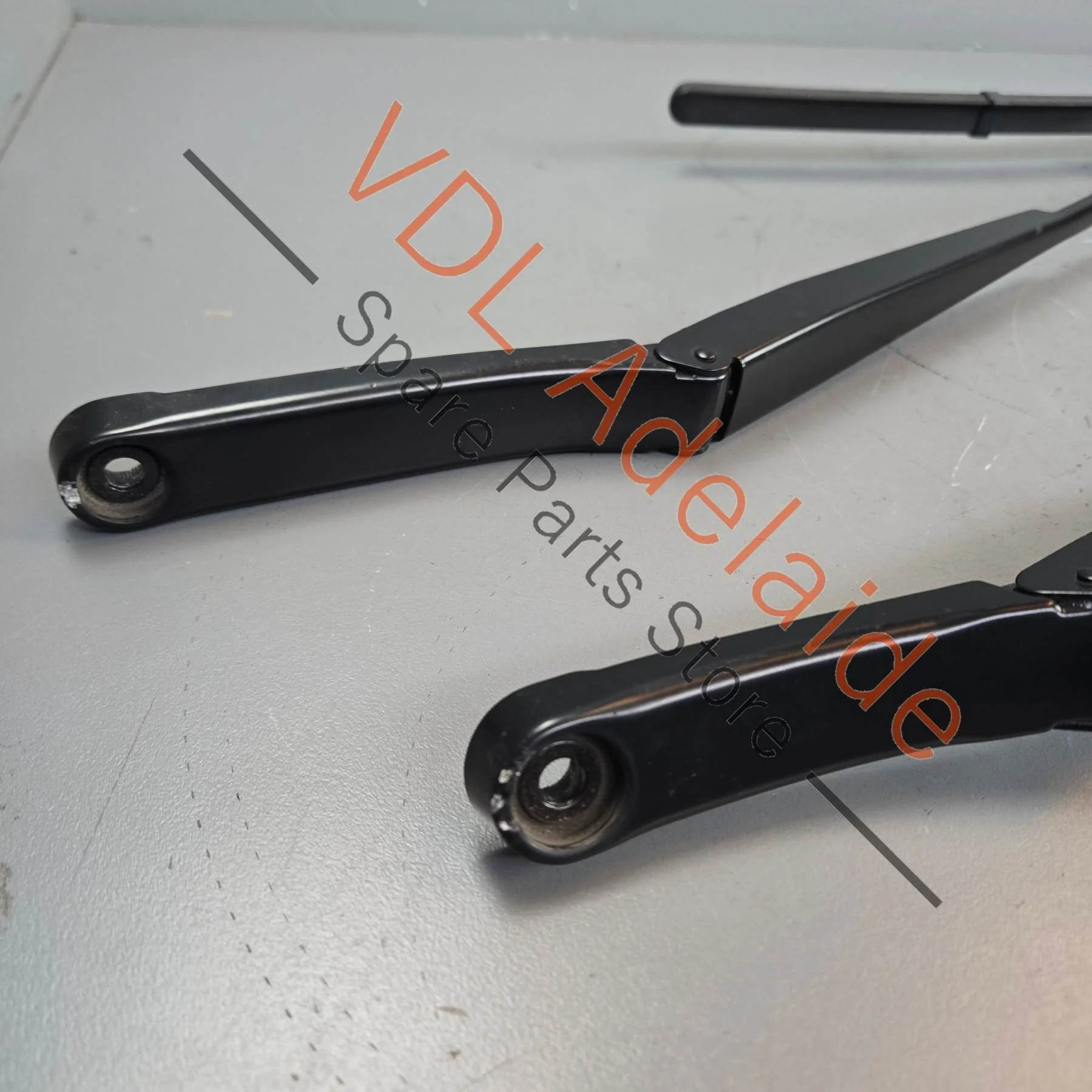 VW Polo MK5 6R Pair of Windscreen Wiper Arms 6R2998002 6R2955410A 6R2955409A - Image 2