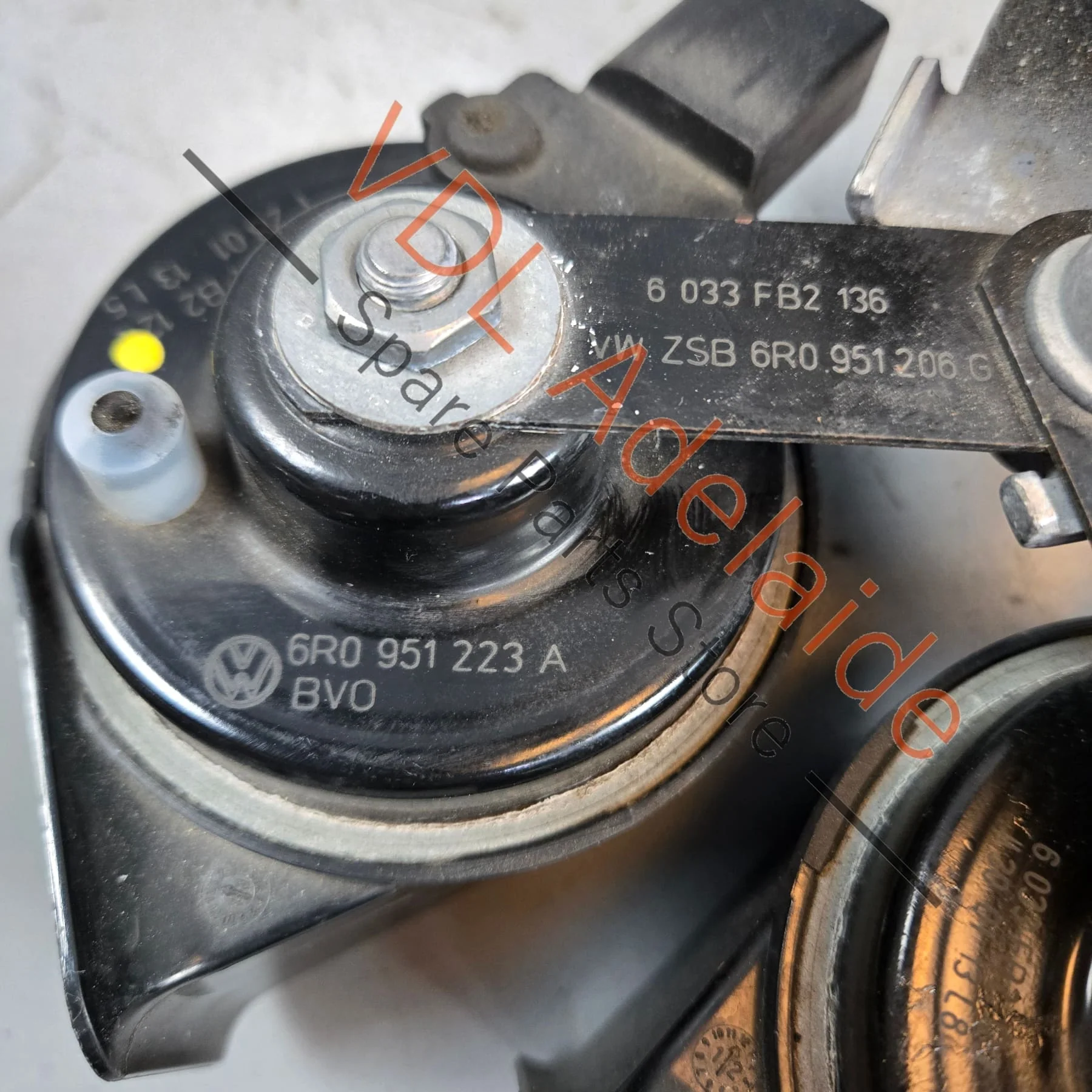 VW Polo Horn Set High and Low tone 6R0951221A 6R0951223A - Image 4