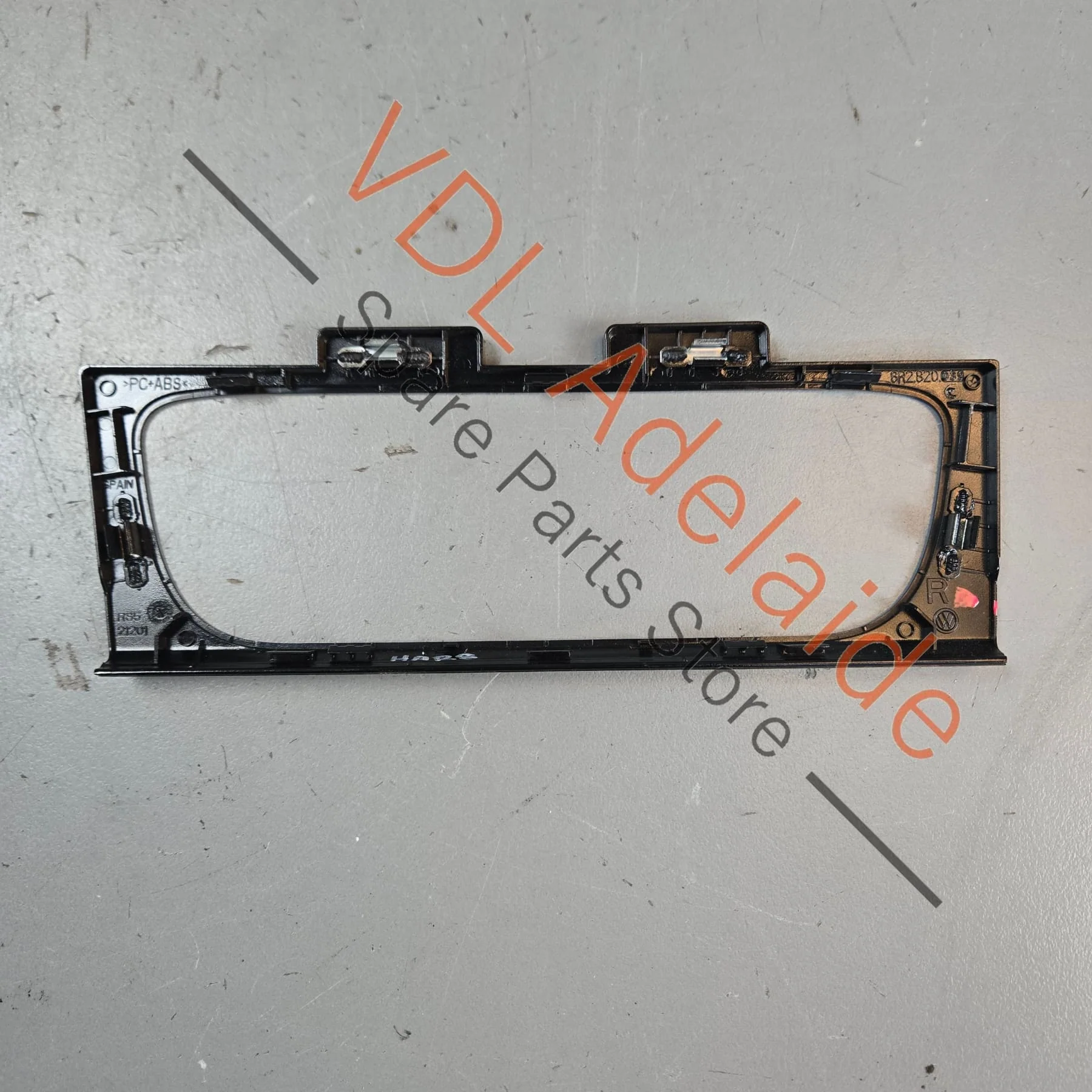 VW Polo AC Switch Surround Trim Gloss Black 6R2820039C - Image 5