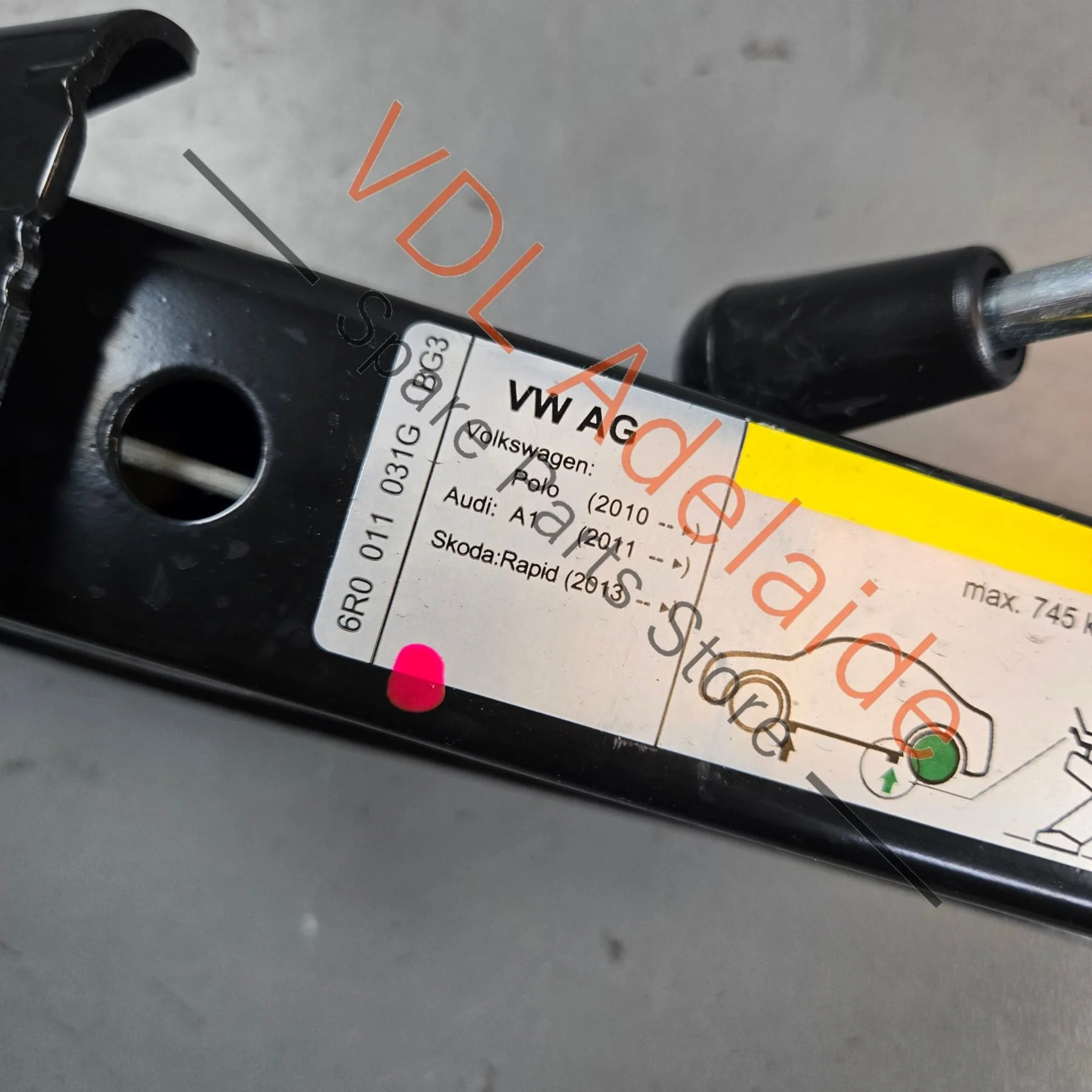 VW Polo Emergency Spare Tyre Jack 6R0011031G - Image 4