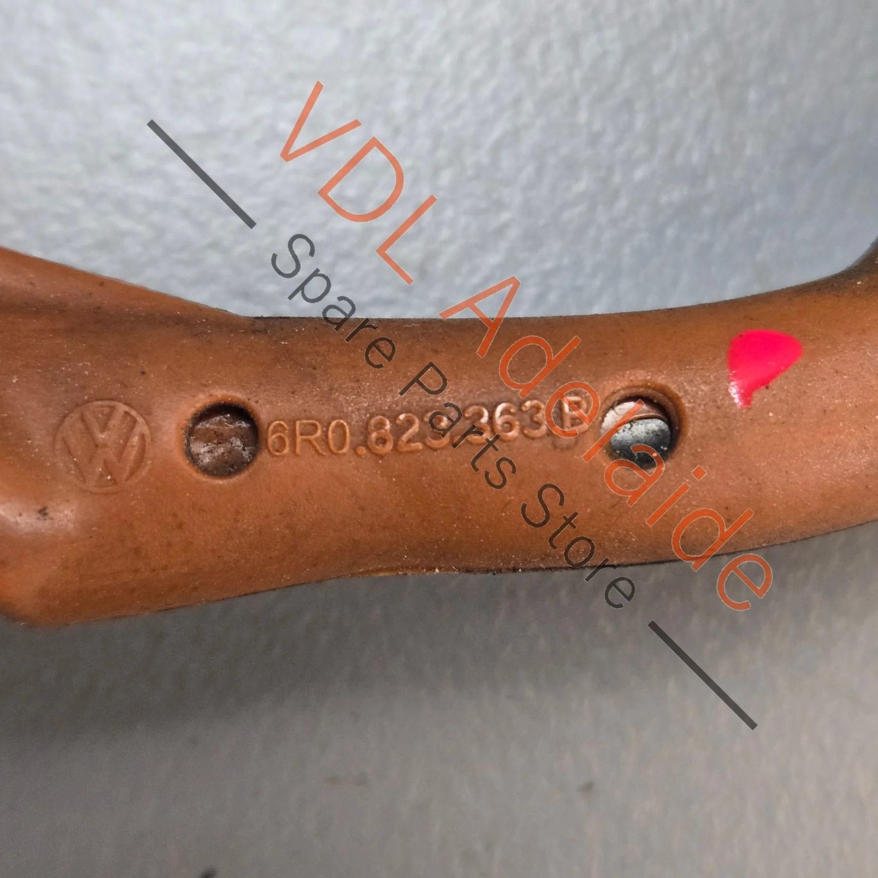 VW Polo Bonnet Rod Stay 6R0823363B - Image 3