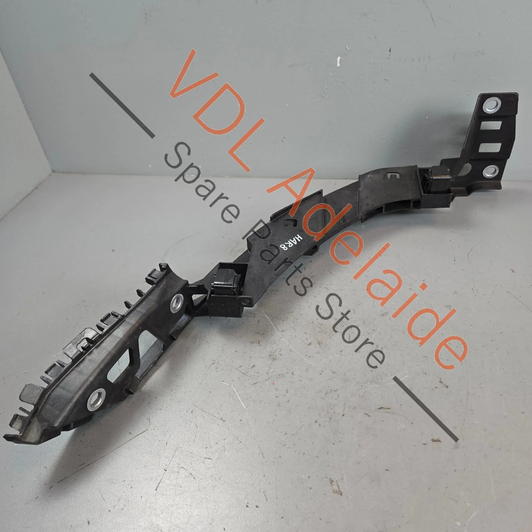 VW Polo 6R Front Bumper Bracket Guide Profile Left 6R0805071E - Image 2