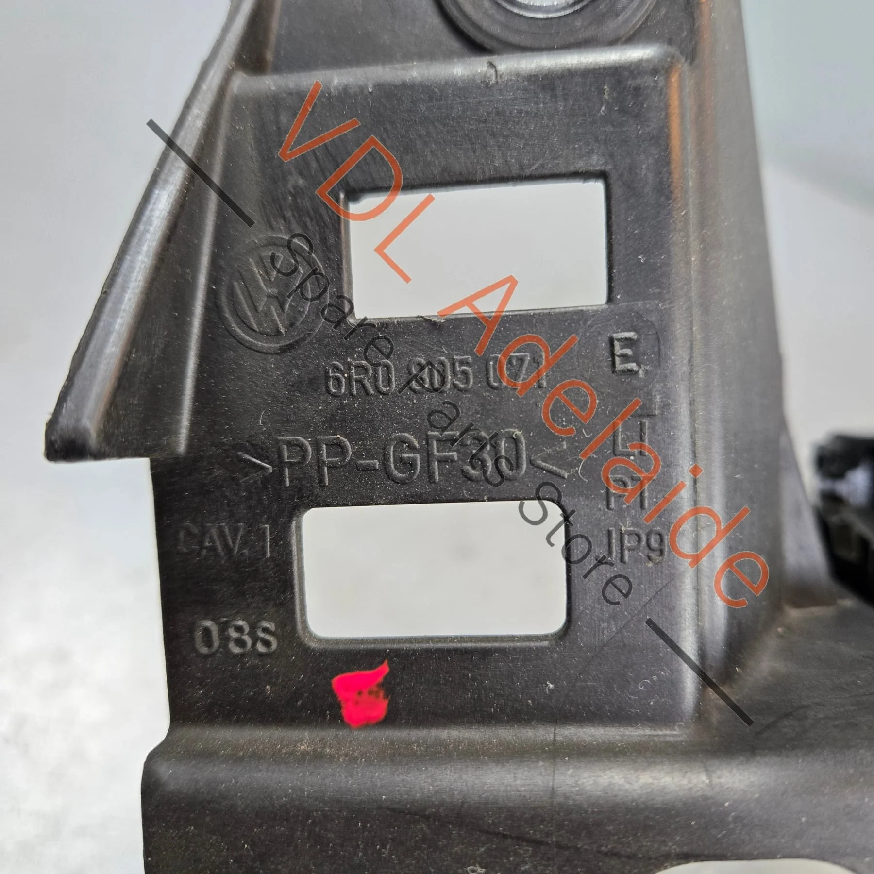 VW Polo 6R Front Bumper Bracket Guide Profile Left 6R0805071E - Image 4