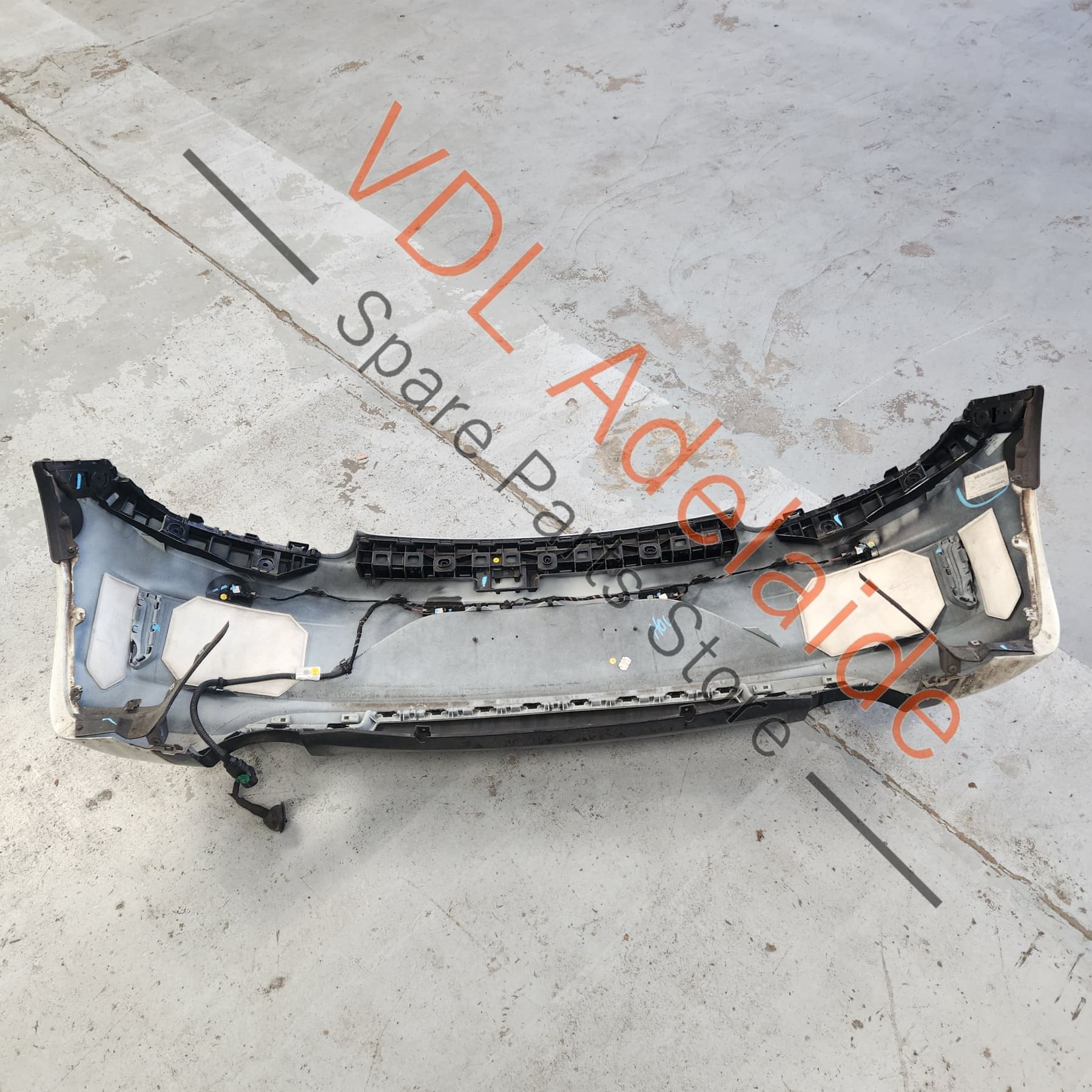 VW Scirocco Rear Bumper Cover Skin Facelift 05/2014 - 11/2017 1K8807417BB GRU 1K8807568 041 - Image 4