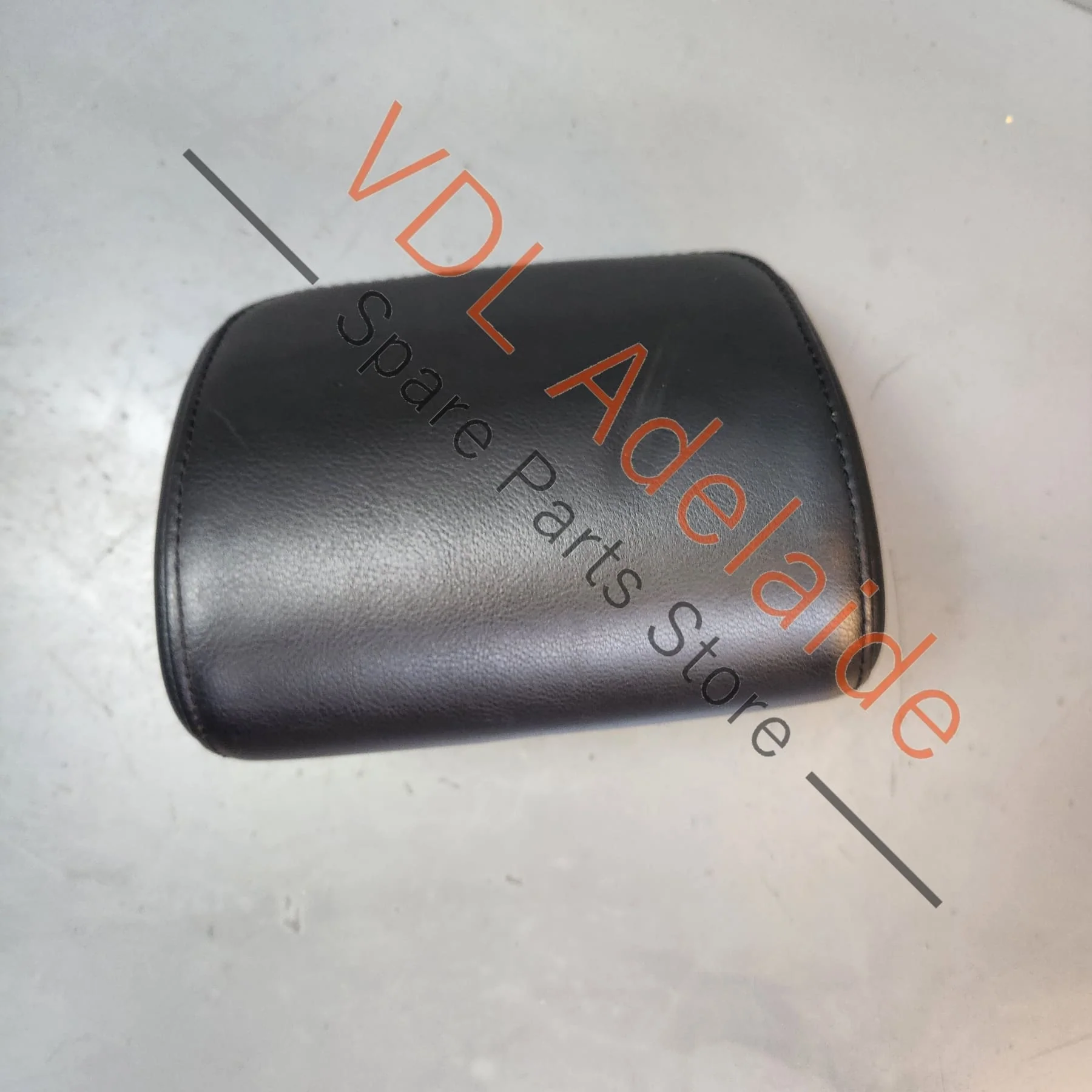 VW Golf MK6 Black Leather Headrest for Rear Middle Centre Seat Interior Trim - Image 2