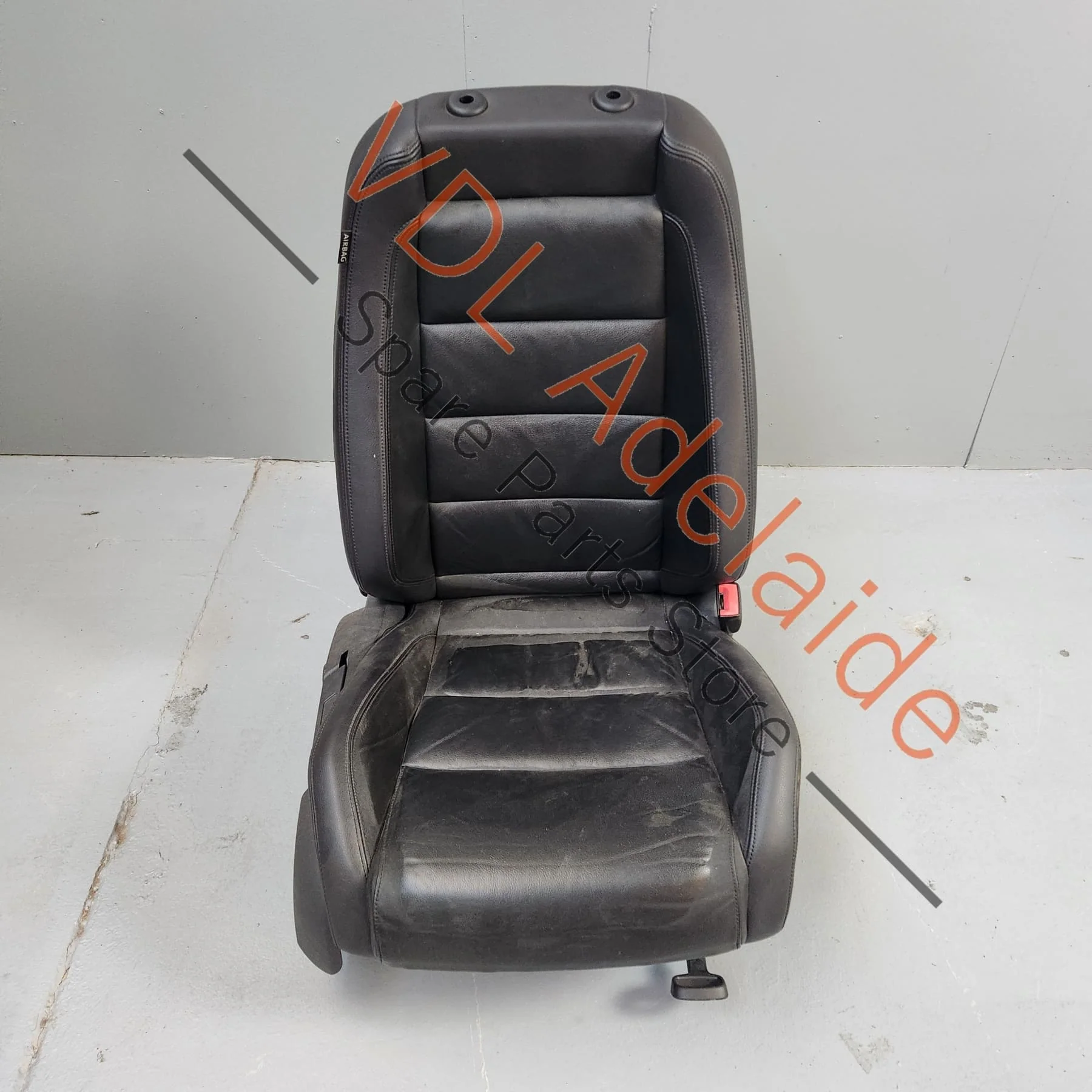 VW Golf R / Gti MK6 Black Leather Front Right Drivers Seat with Heating - Image 2