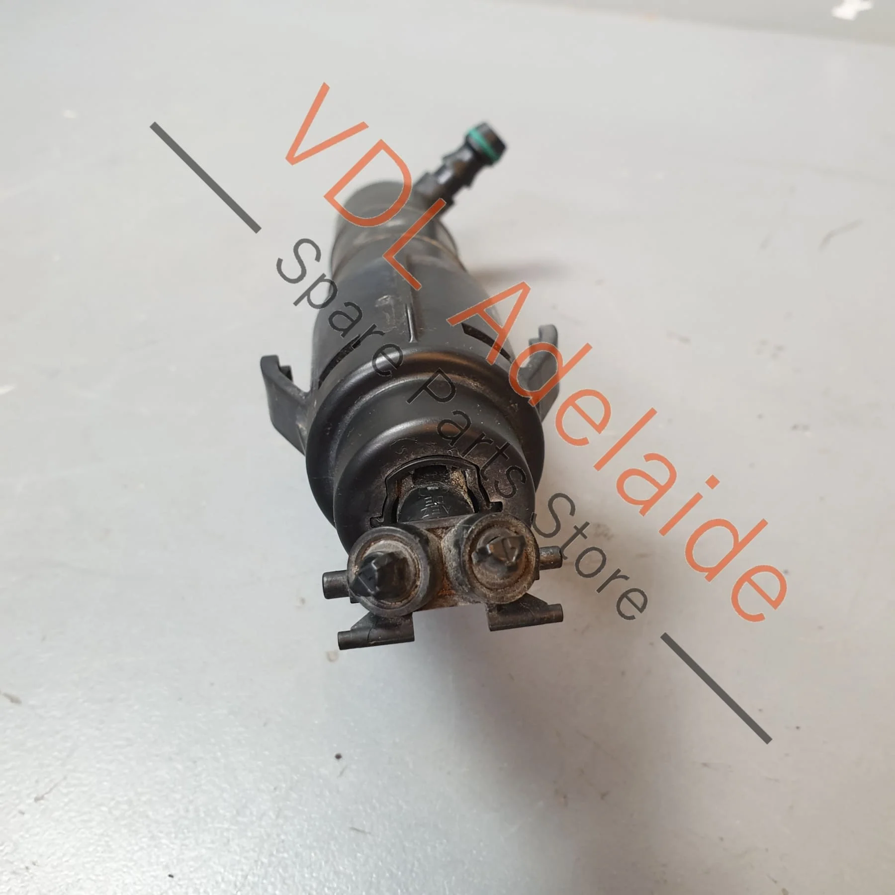 VW Golf R MK6 Headlight Washer Carrier With Spray Nozzle Right 5K0955104A - Image 5