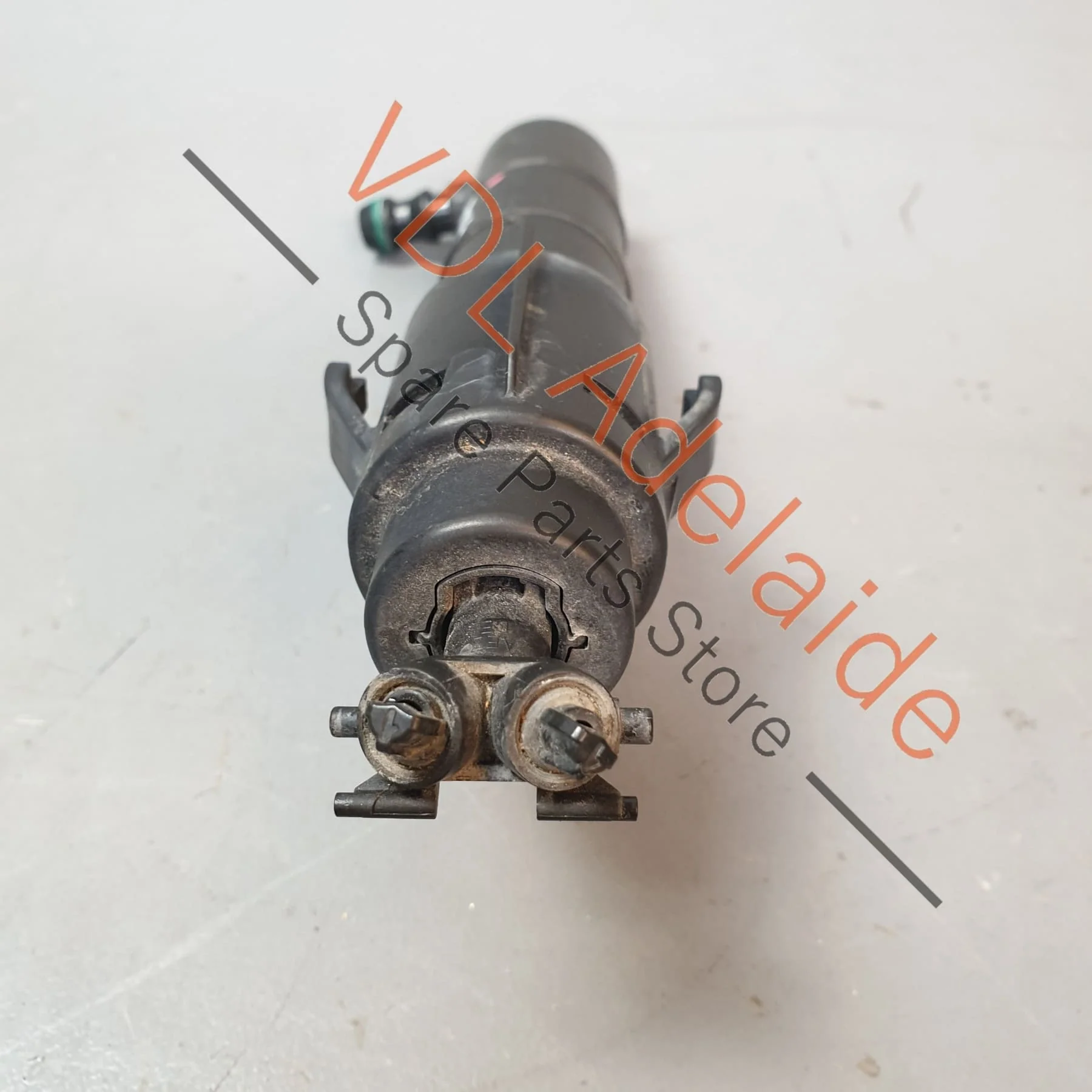 VW Golf R MK6 Headlight Washer Carrier With Spray Nozzle Left 5K0955103A - Image 6