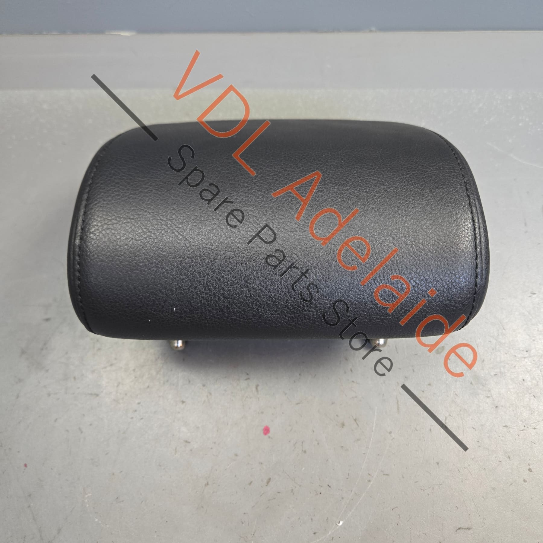 VW Golf MK6 Rear Seat Headrest Leather Suits centre middle position 5K0885902A WYE