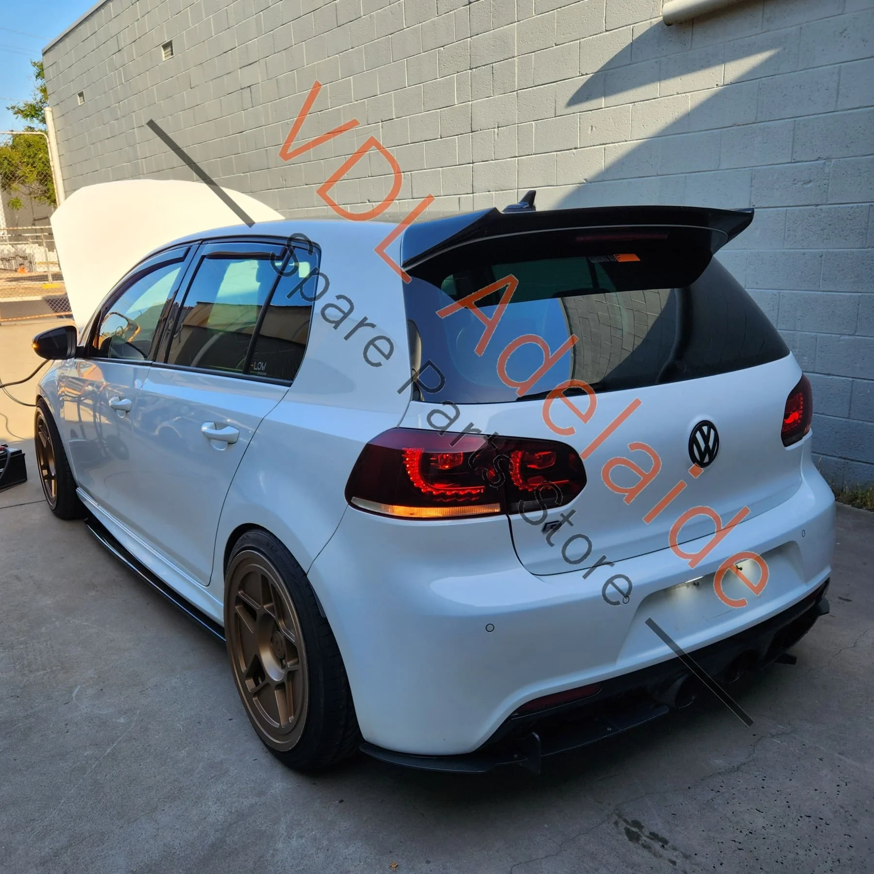 VW Golf R MK6 Left Side Rear Bumper Reflector 5K0945105K 5K0945105J - Image 5