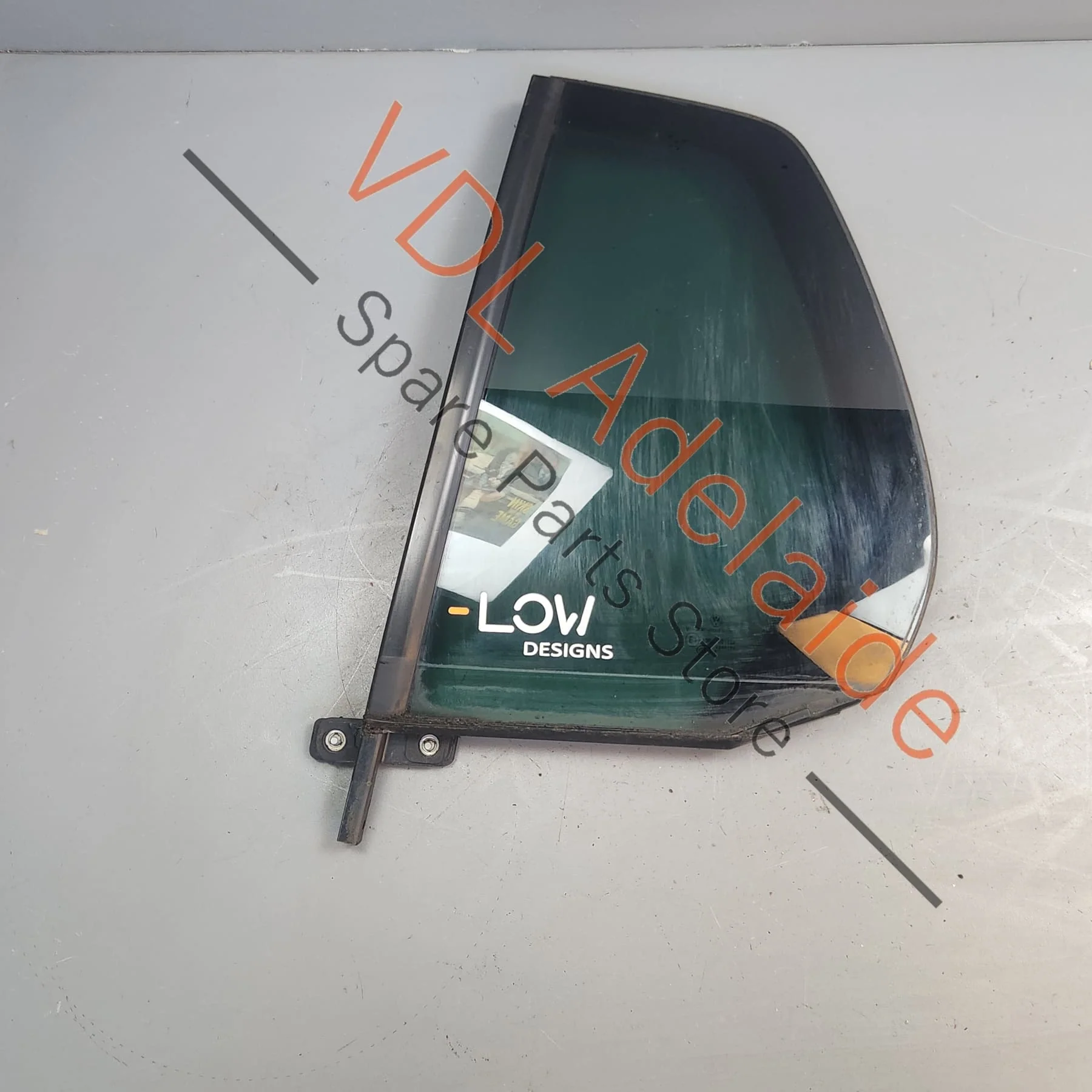 VW Golf MK6 Rear Left Door Quarter Window 5K6845213F