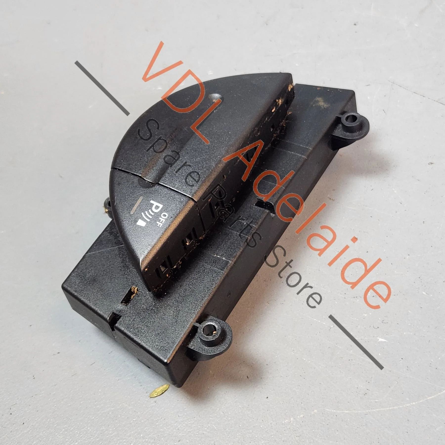 Mercedes W211 E Class Centre Console Switch for Parking On Off A2118216958 - Image 2