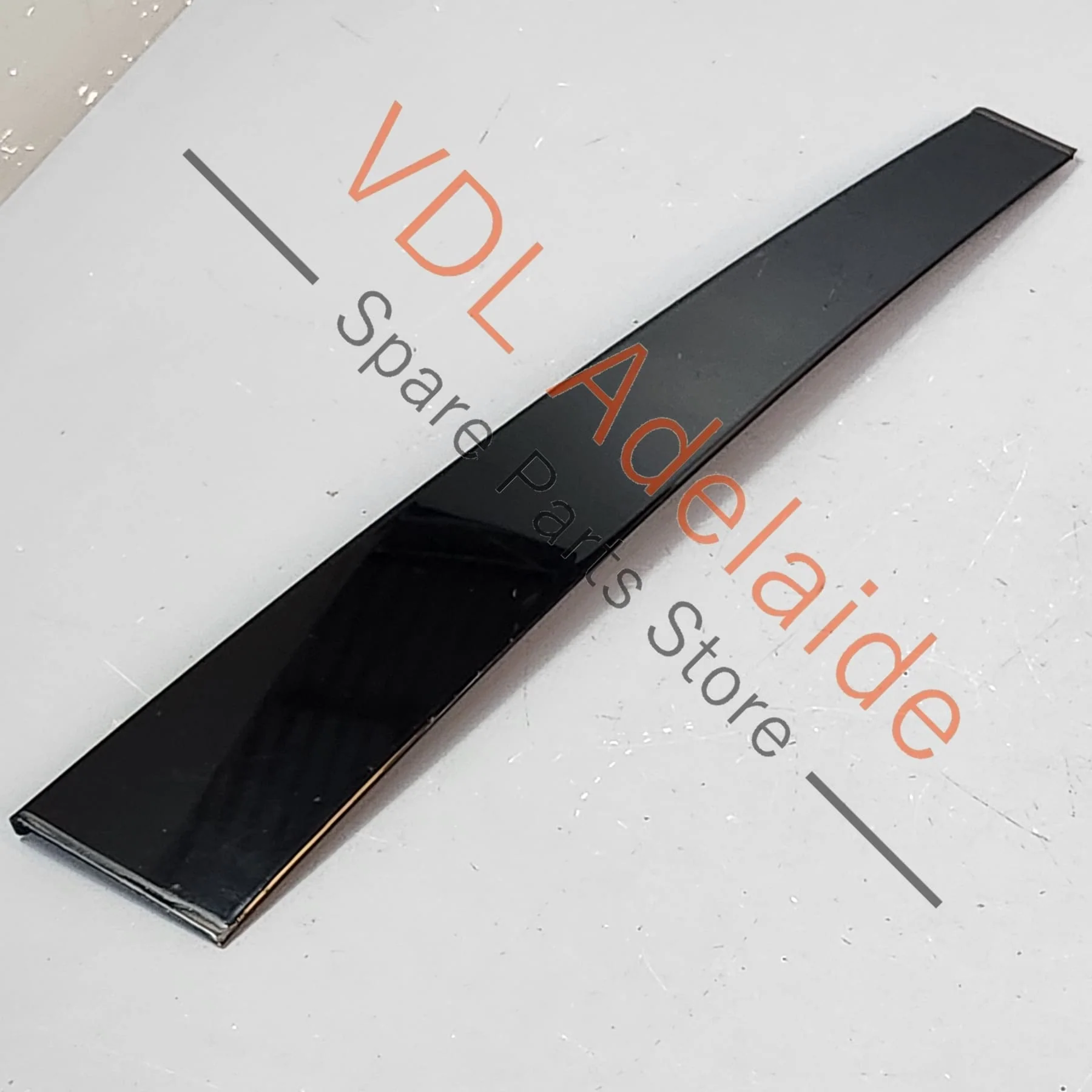 Mercedes W211 E Class Left Rear Door Pillar Trim Black Gloss A2116903387 - Image 2