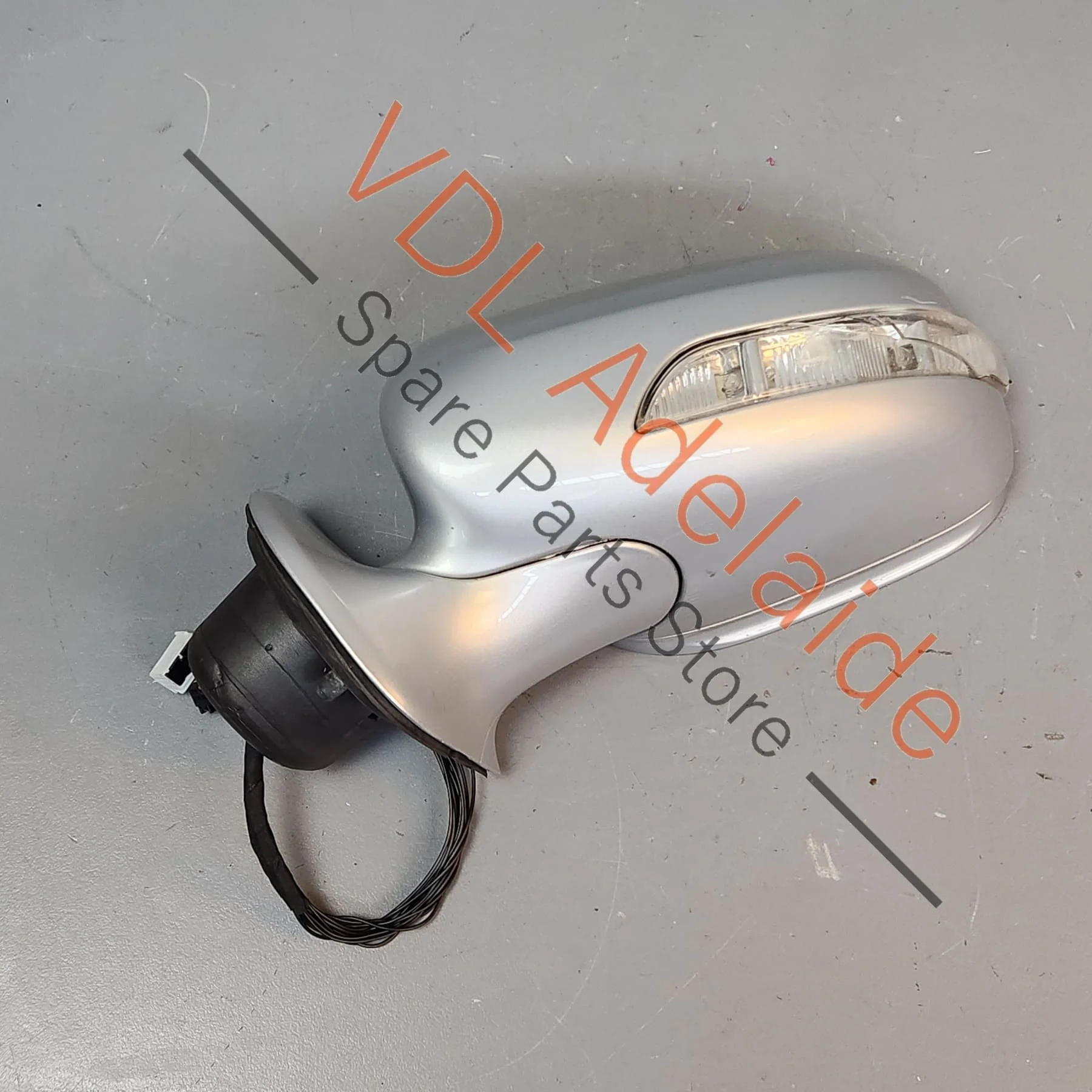 Mercedes W211 E Class Left Side Exterior Rear View Wing Mirror Complete - Image 2