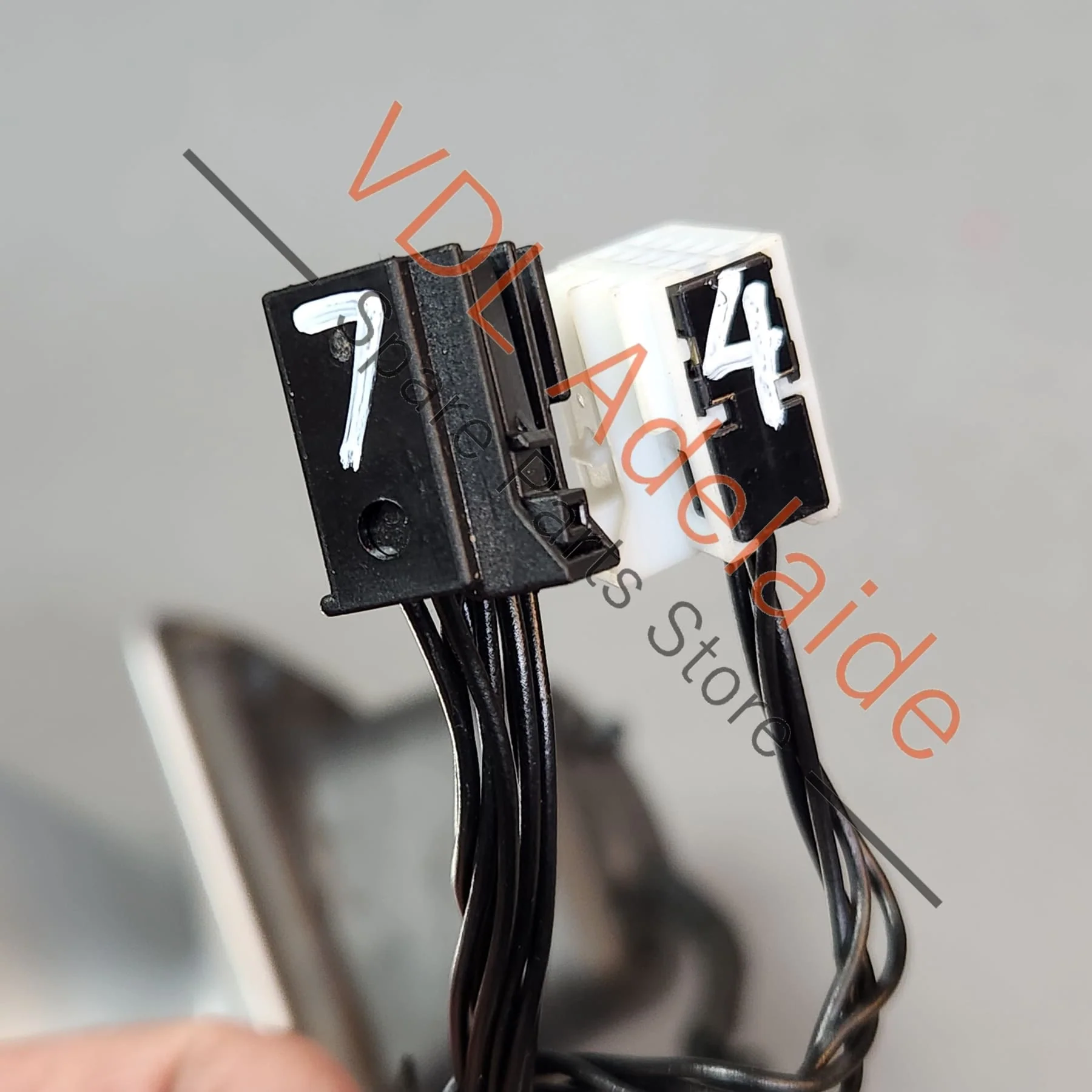 Mercedes W211 E Class Left Side Exterior Rear View Wing Mirror Complete - Image 5