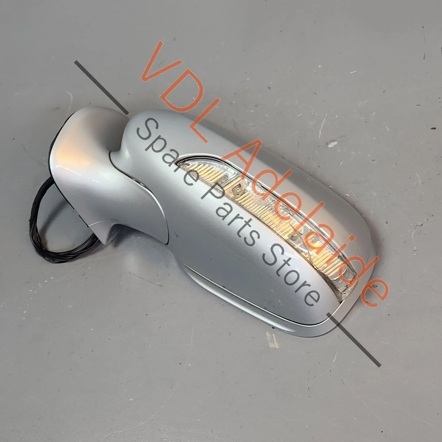 Mercedes W211 E Class Left Side Exterior Rear View Wing Mirror Complete - Image 8