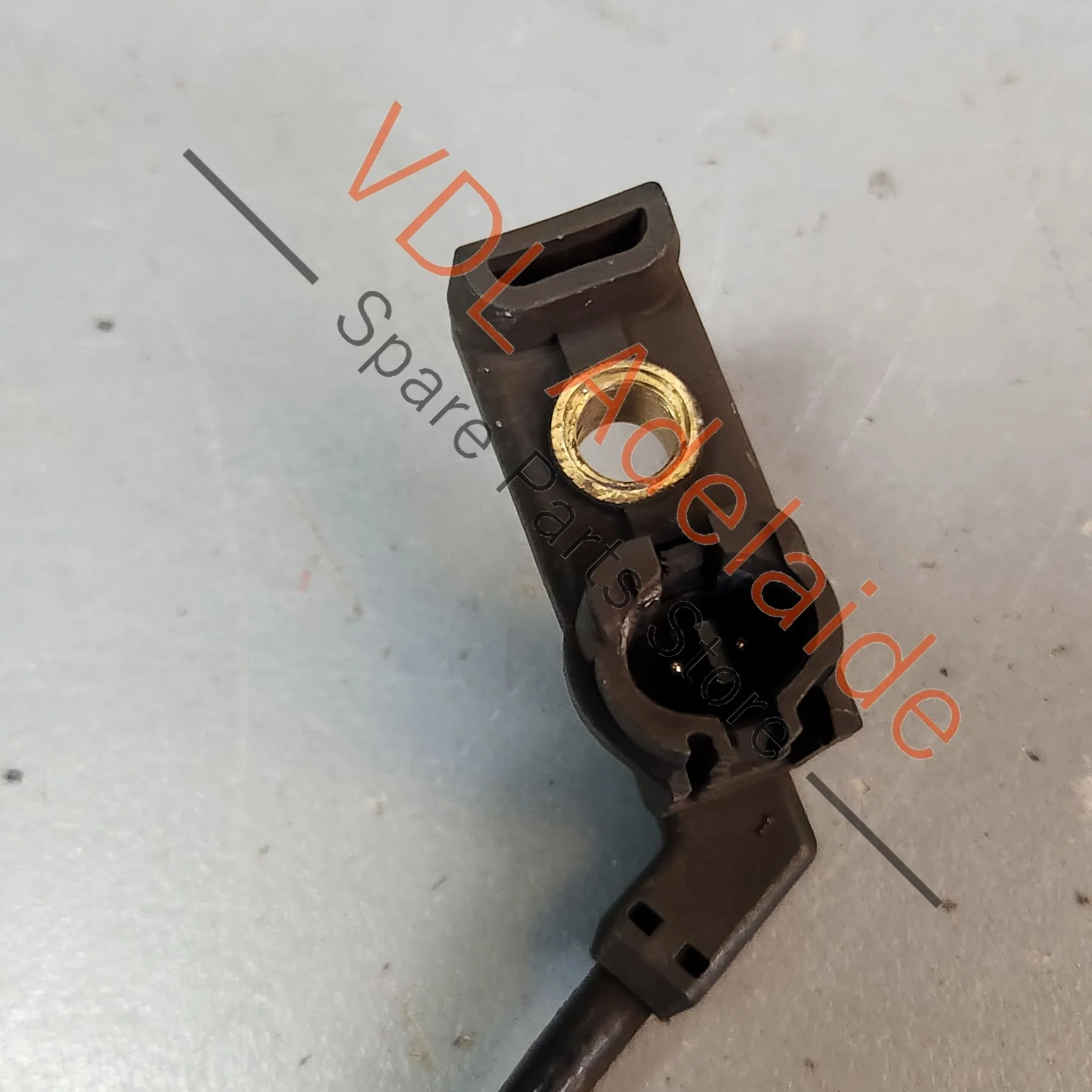 Mercedes W211 E Class Right Rear Brake Pad Sensor Wiring Cable A2115400505 - Image 2