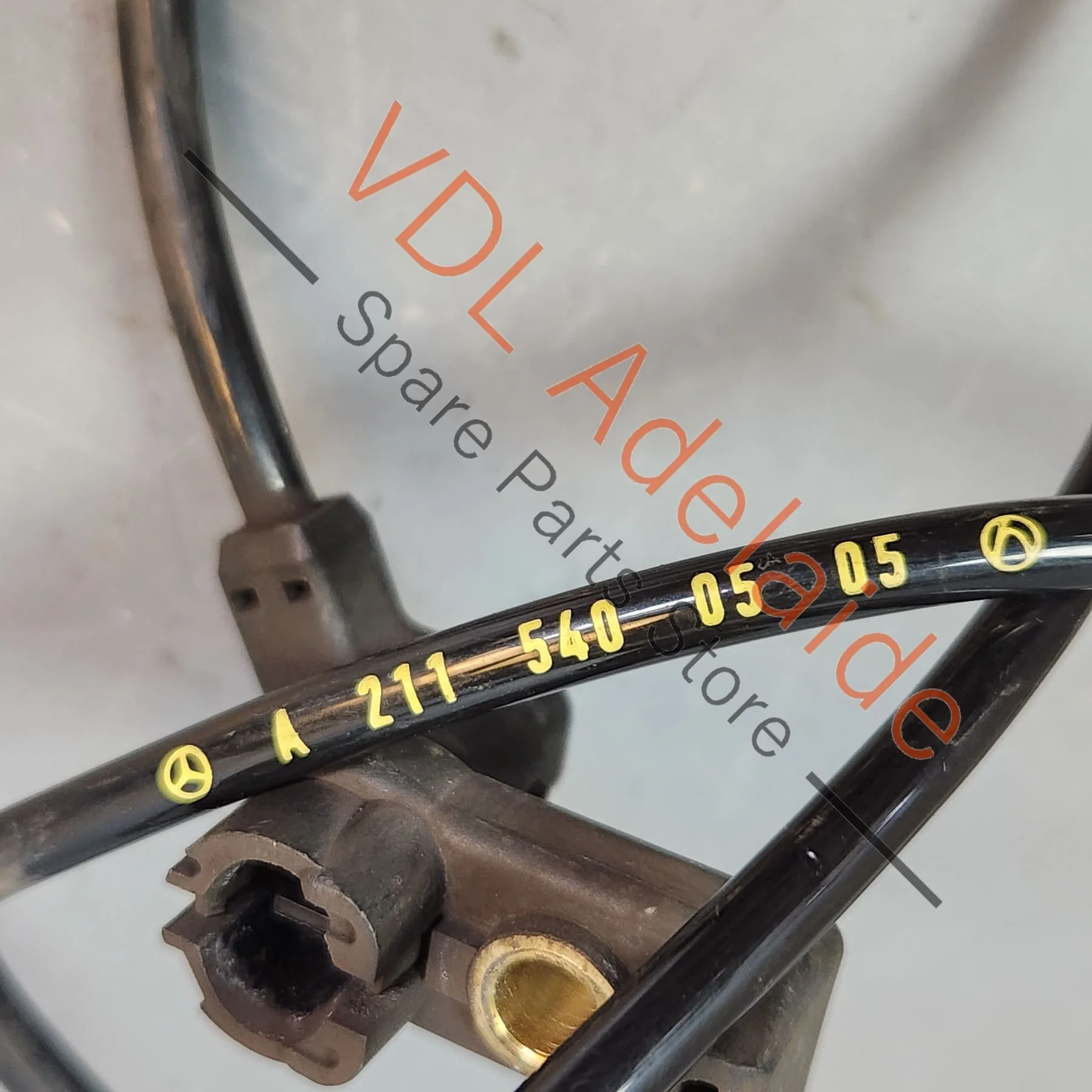 Mercedes W211 E Class Right Rear Brake Pad Sensor Wiring Cable A2115400505 - Image 6