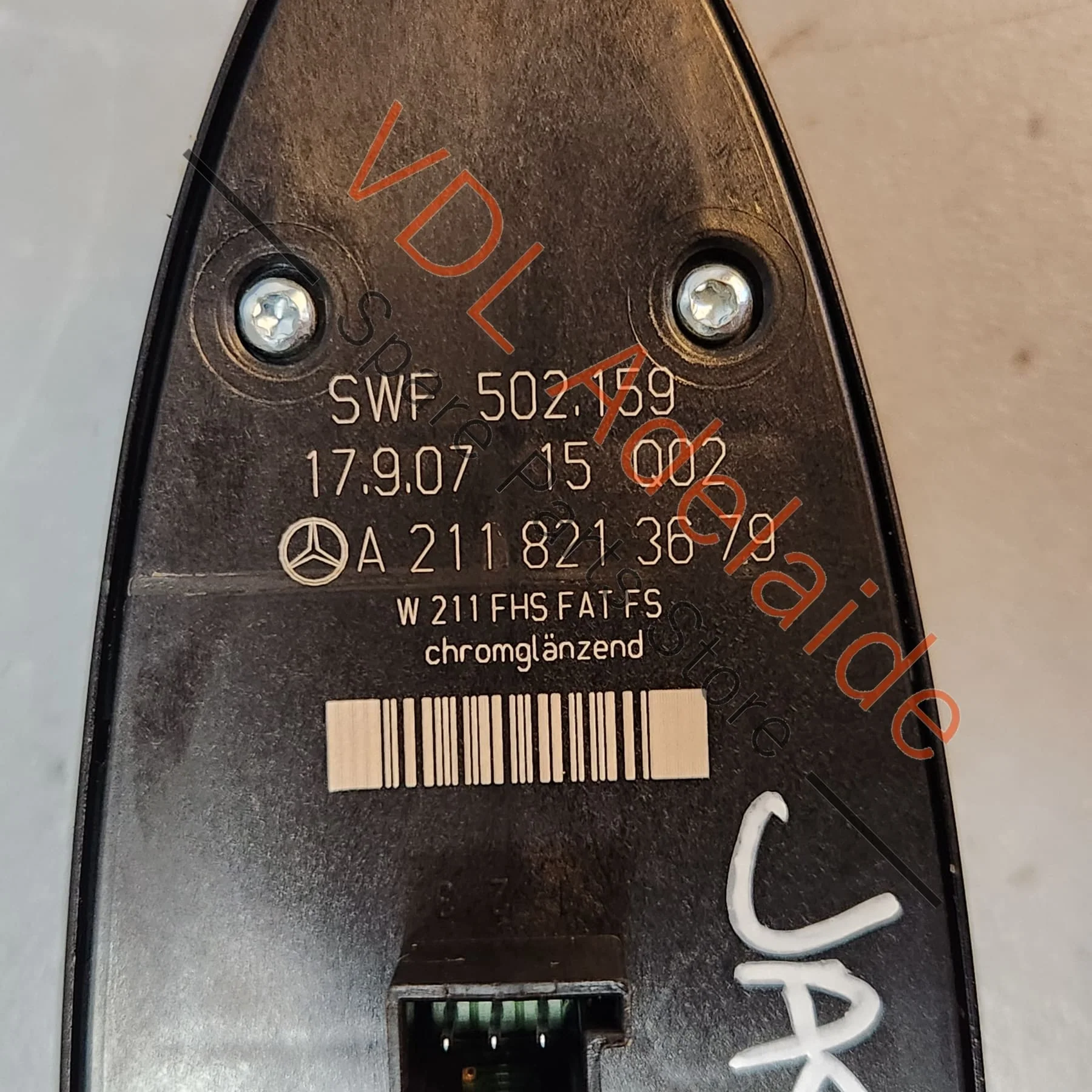 Genuine OEM Mercedes W211 E Class Drivers Window Switch A2118213679 - Image 2