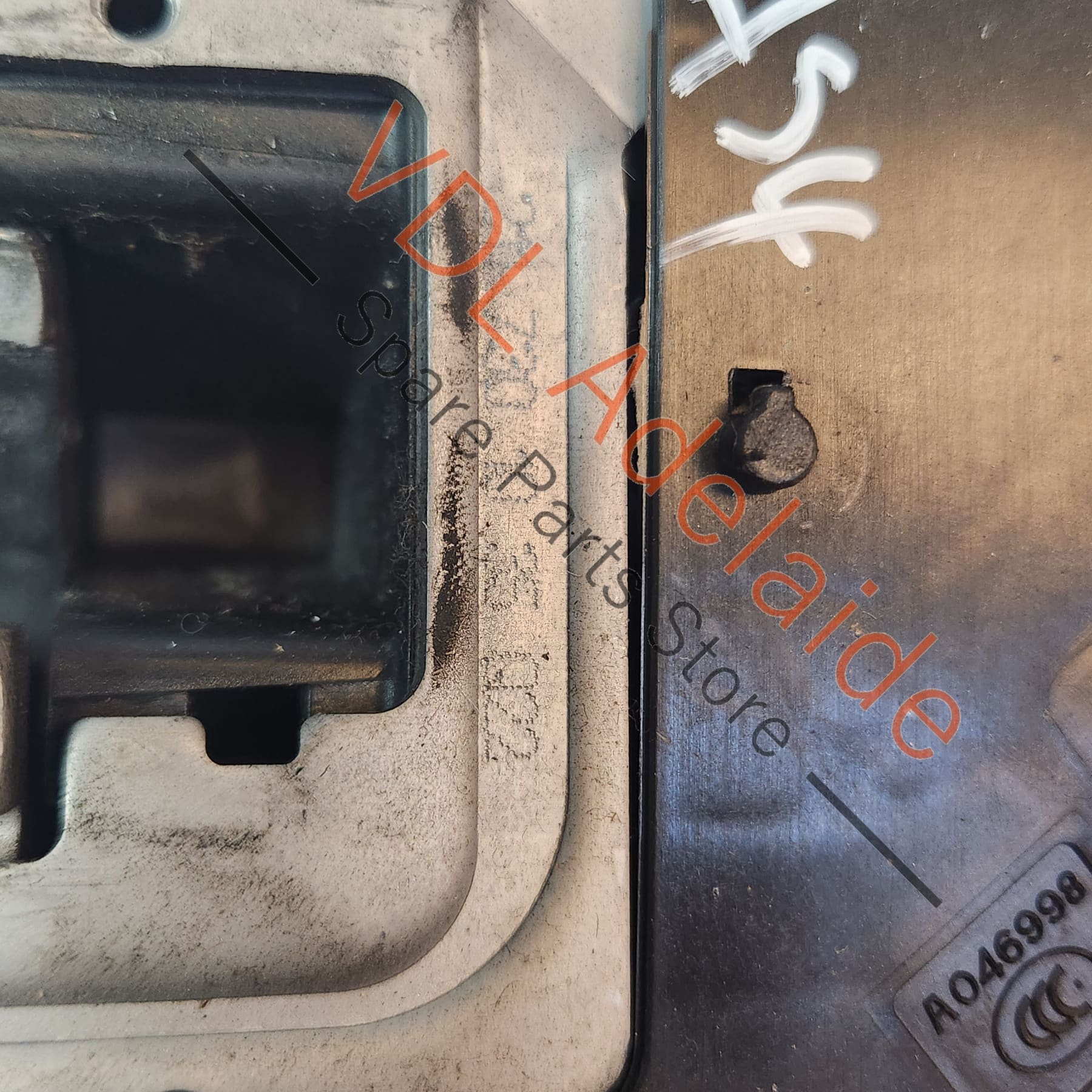 Mercedes W211 Keyless Go Entry Right Rear Door Lock Module Mechanism A2117301035 - Image 5