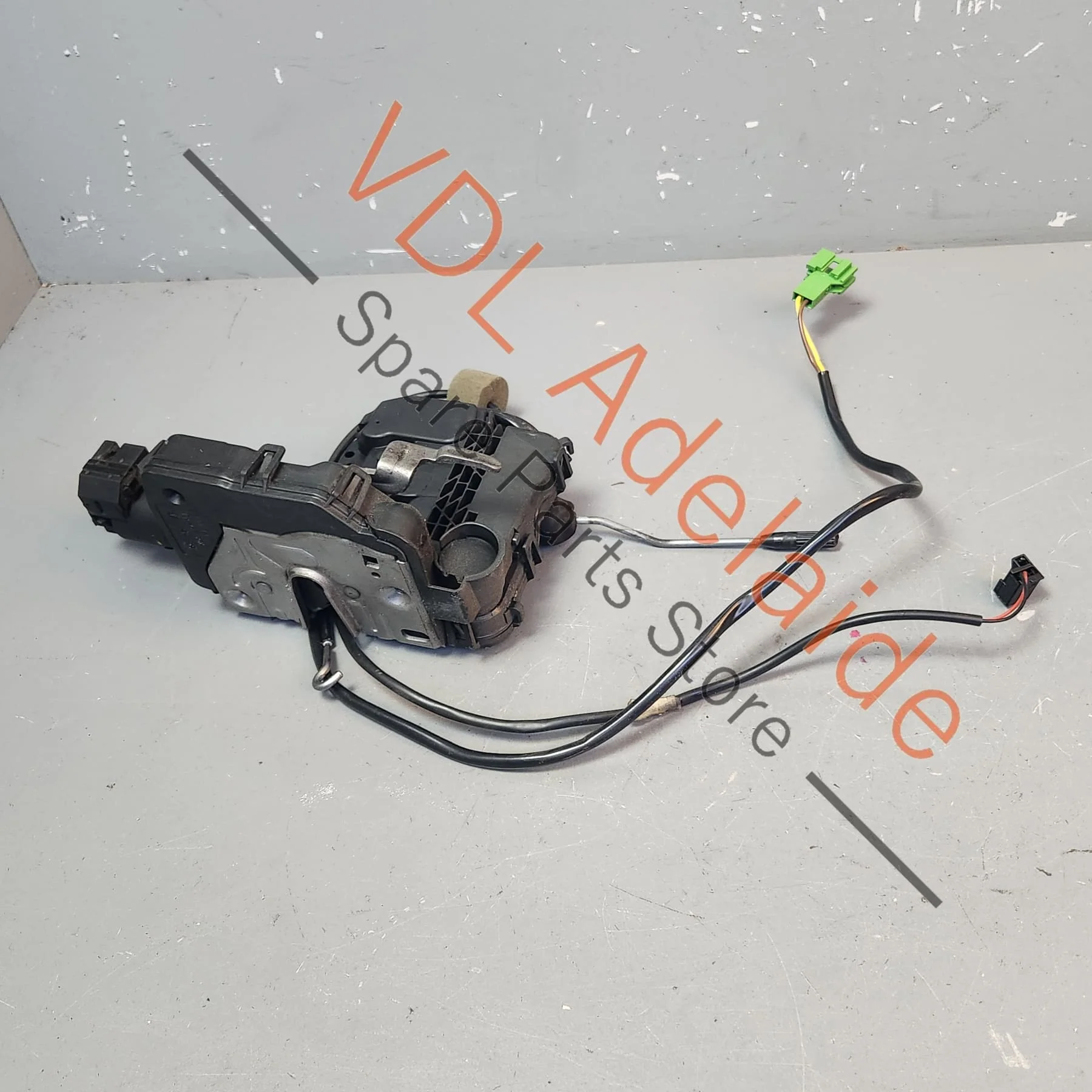 Mercedes W211 Keyless Go Entry Front Left Door Lock Module Mechanism A2117201135 - Image 10