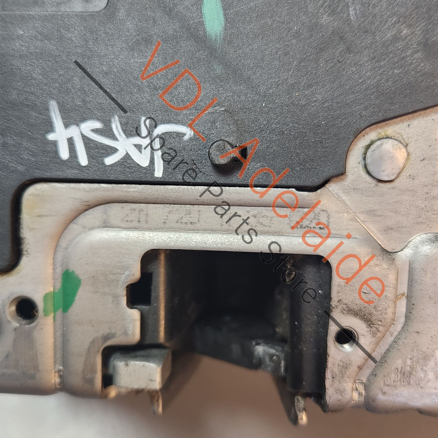 Mercedes W211 Keyless Go Entry Front Left Door Lock Module Mechanism A2117201135 - Image 2