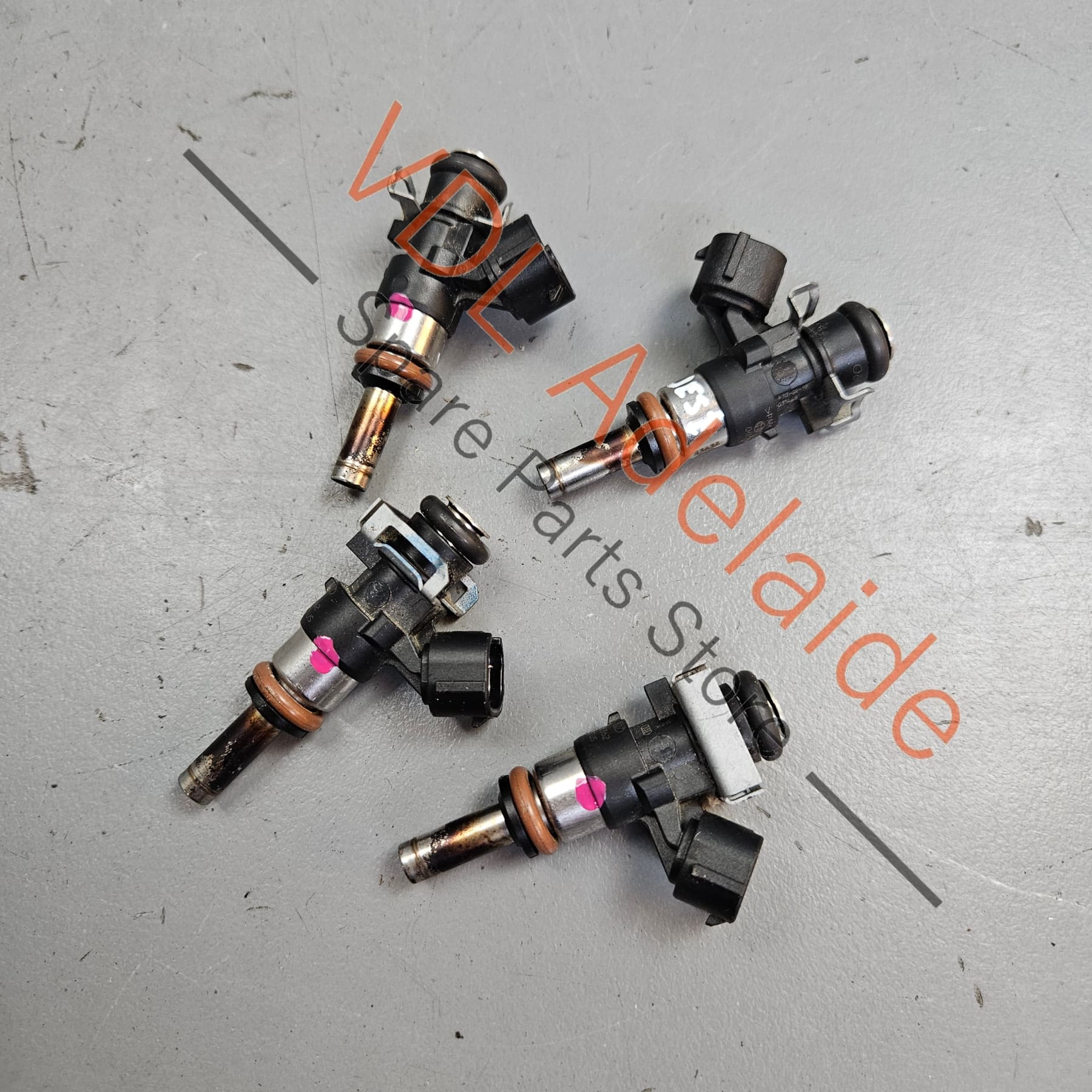 Genuine VW Audi 2.0T Petrol Fuel Injector Set of 4 06L906031C only 20,828km