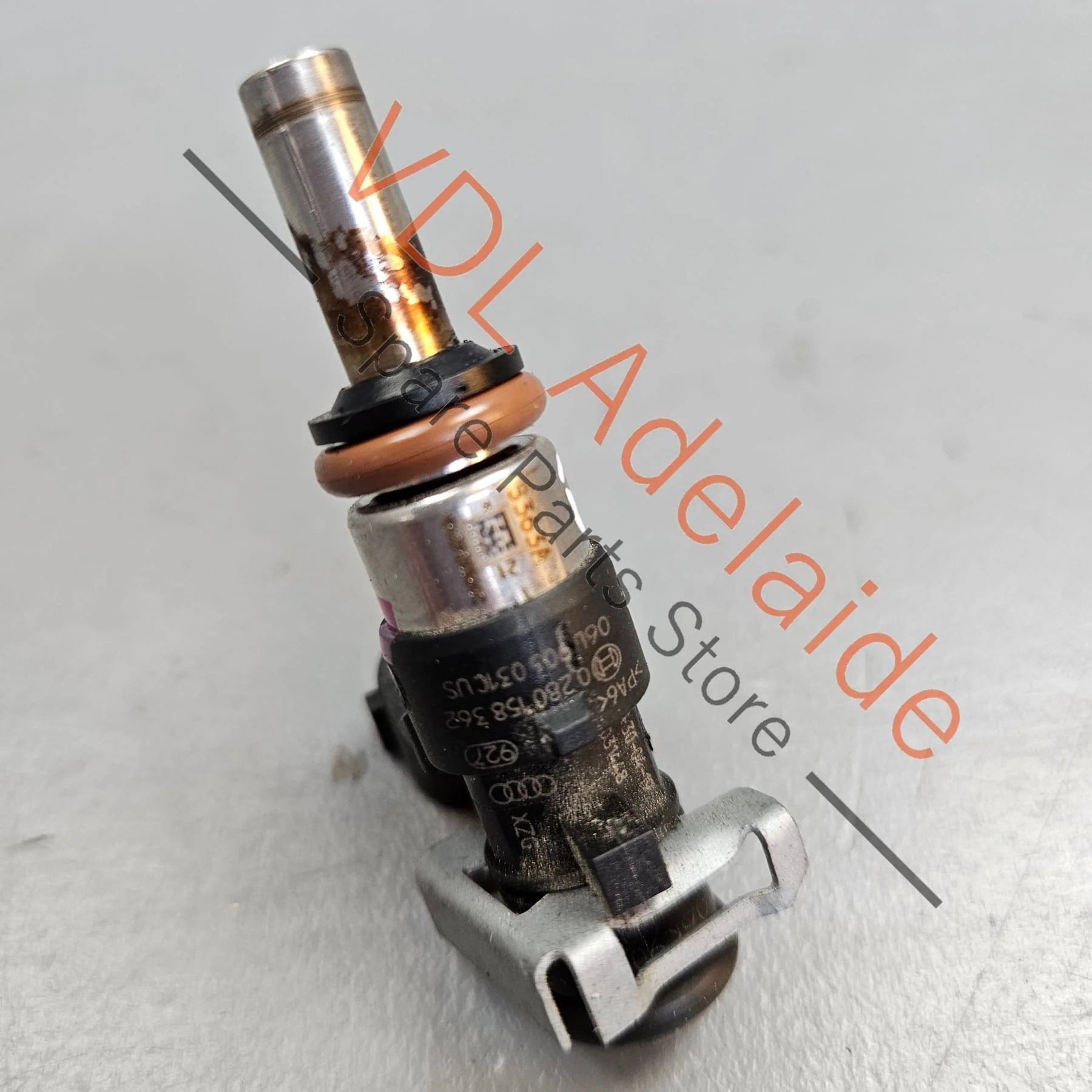 Genuine VW Audi 2.0T Petrol Fuel Injector Set of 4 06L906031C only 20,828km - Image 8